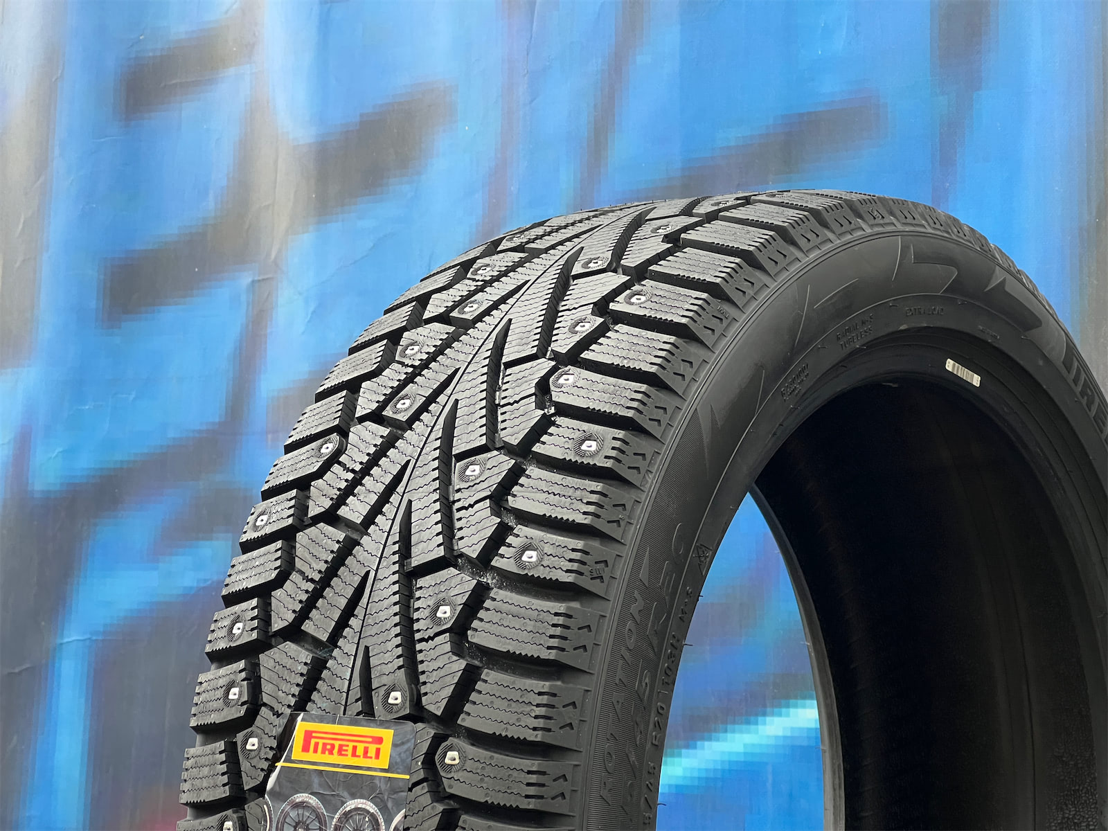 Комплект (4 шт) Pirelli Ice Zero 245/45 R20 103H