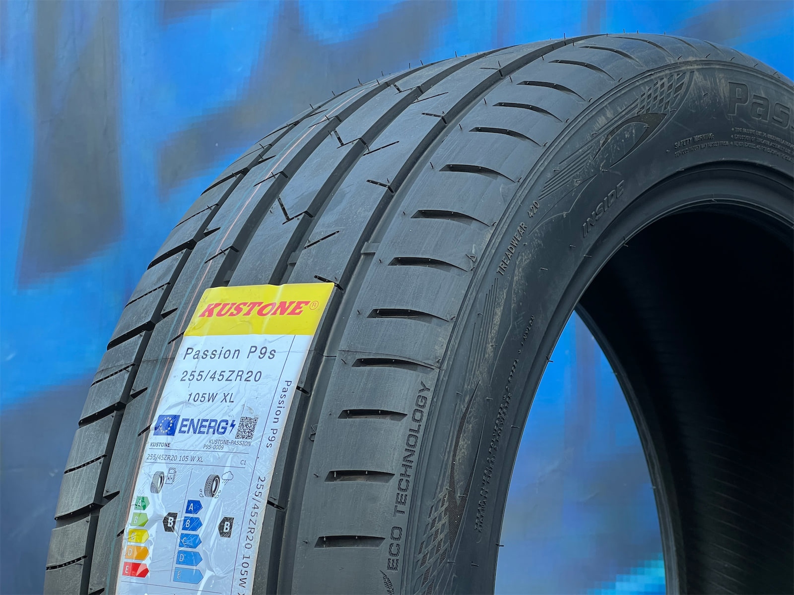 Комплект (4 шт) Kustone Passion P9S 255/45 R20 105W
