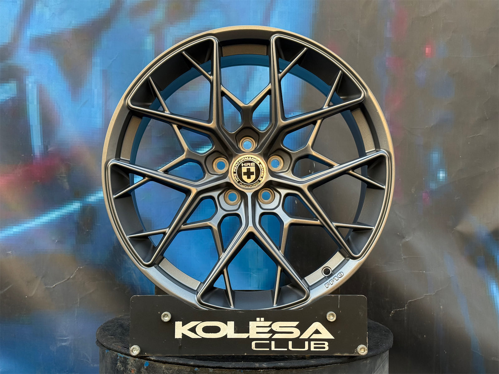 KC Wheels FF10 8,5j-19 5*108 ET40 d63,4 DMG