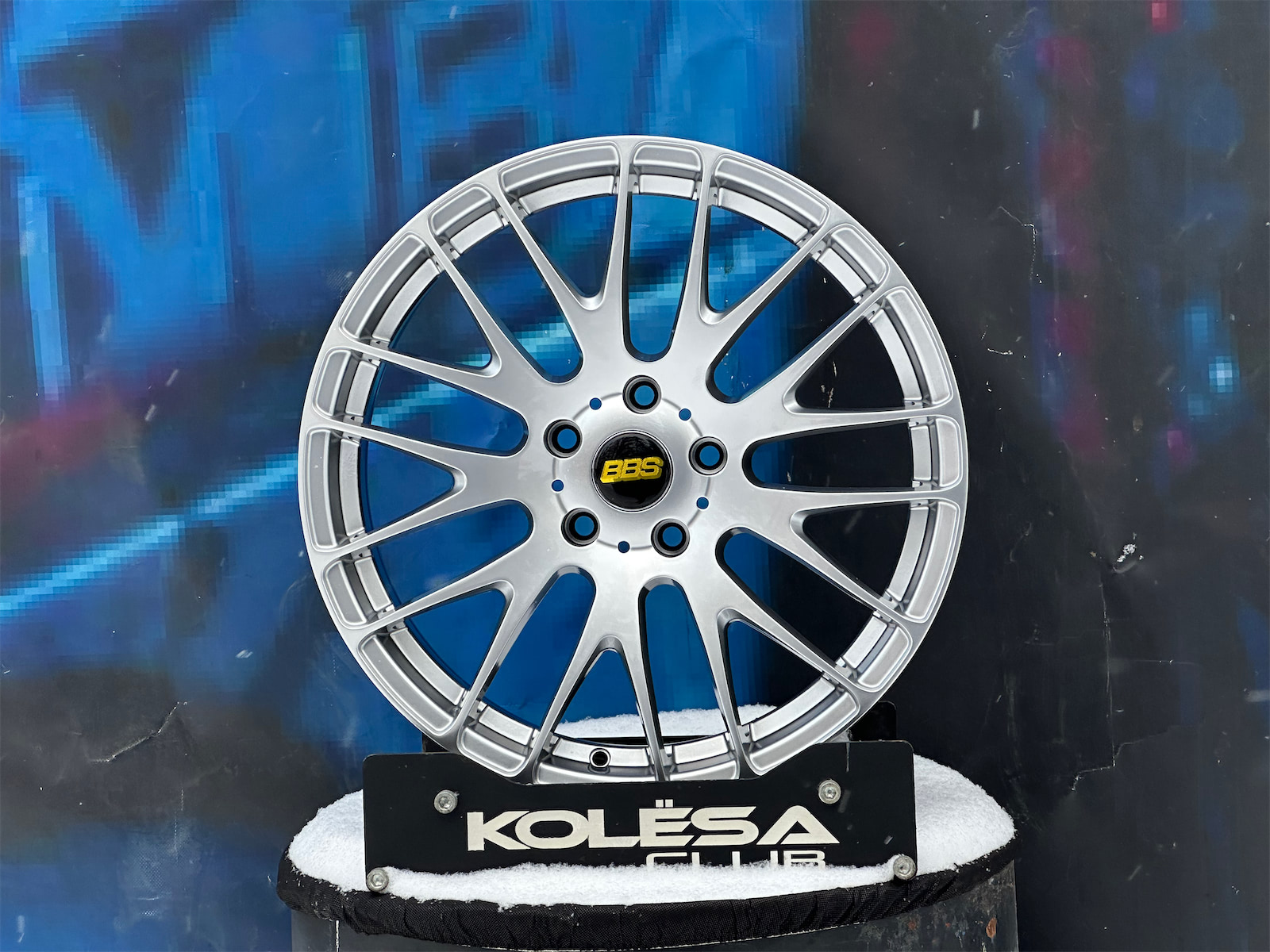 Комплект (4 шт) BBS Design RN 7,5j-18 5*114,3 ET42 d73,1 HS