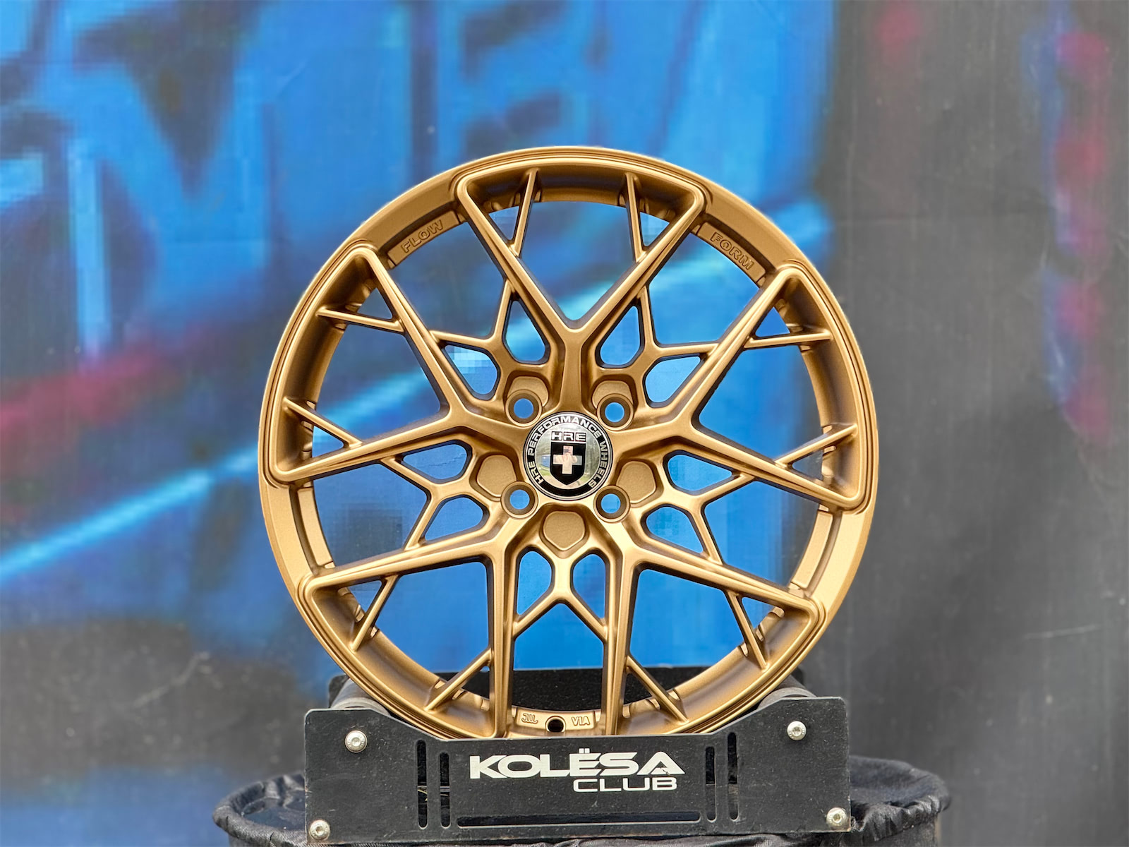 HRE Design FF10 7,5j-17 4*100 ET38 d73,1 Mbr