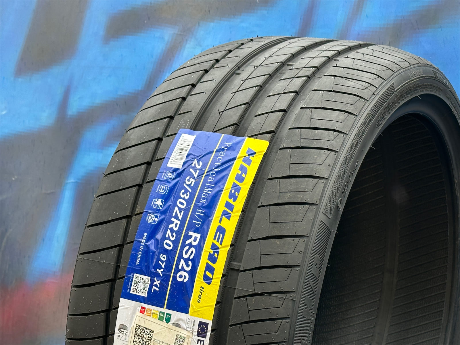 Комплект (4 шт) Habilead RS26 275/30 R20 97Y