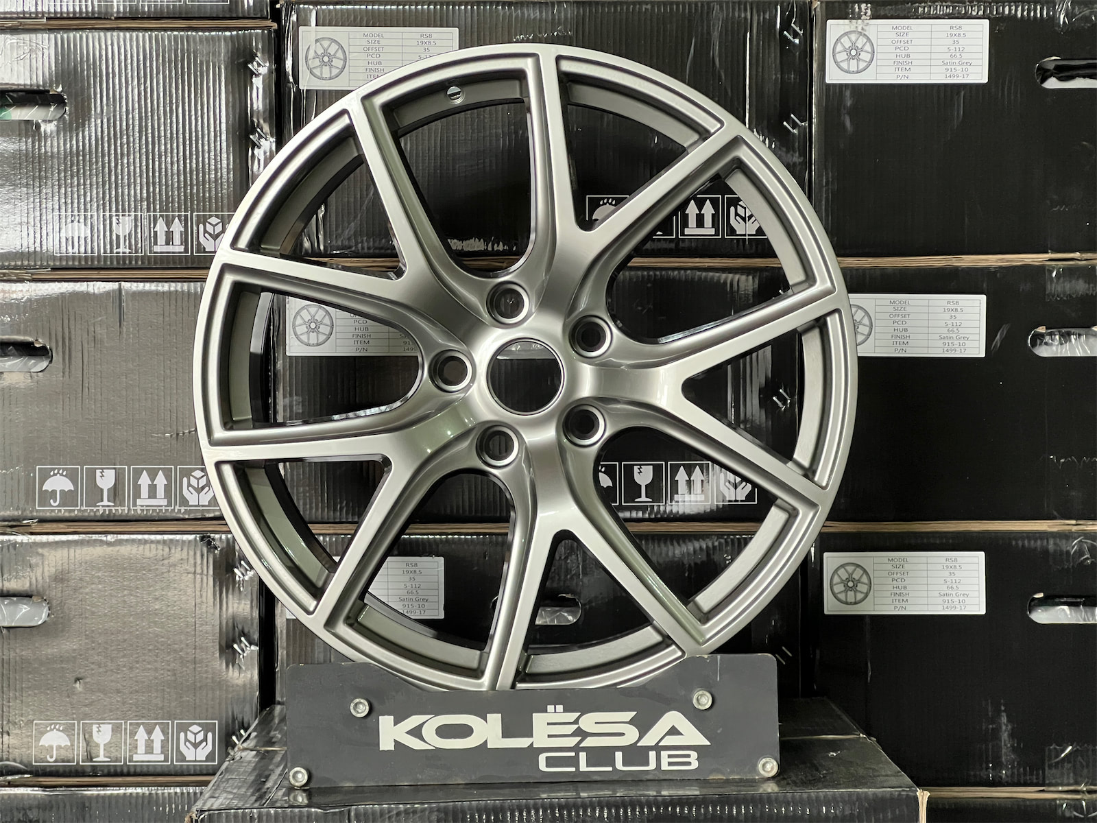 Комплект (4 шт) KC Wheels OEM 751 9j-20 5*127 ET35 d71,5 HB
