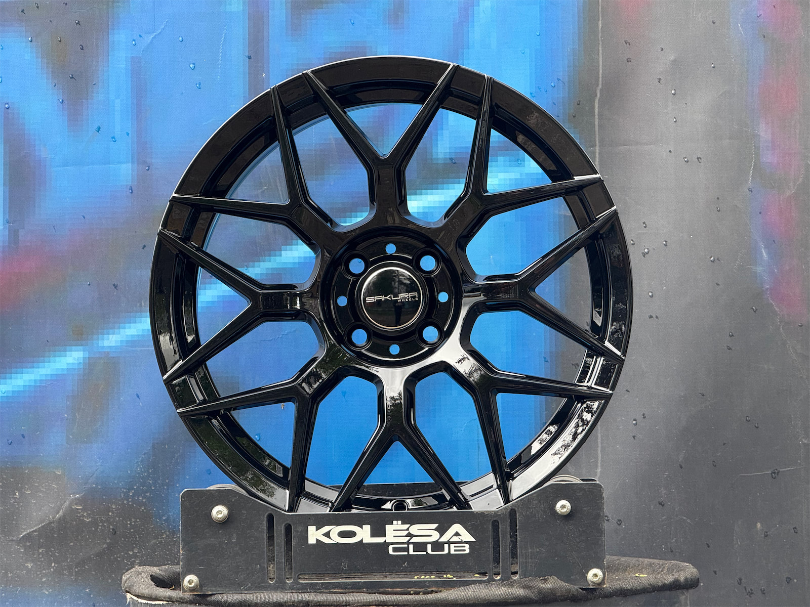 Sakura Wheels 3940 7,5j-17 4*100 ET40 d73,1 MB