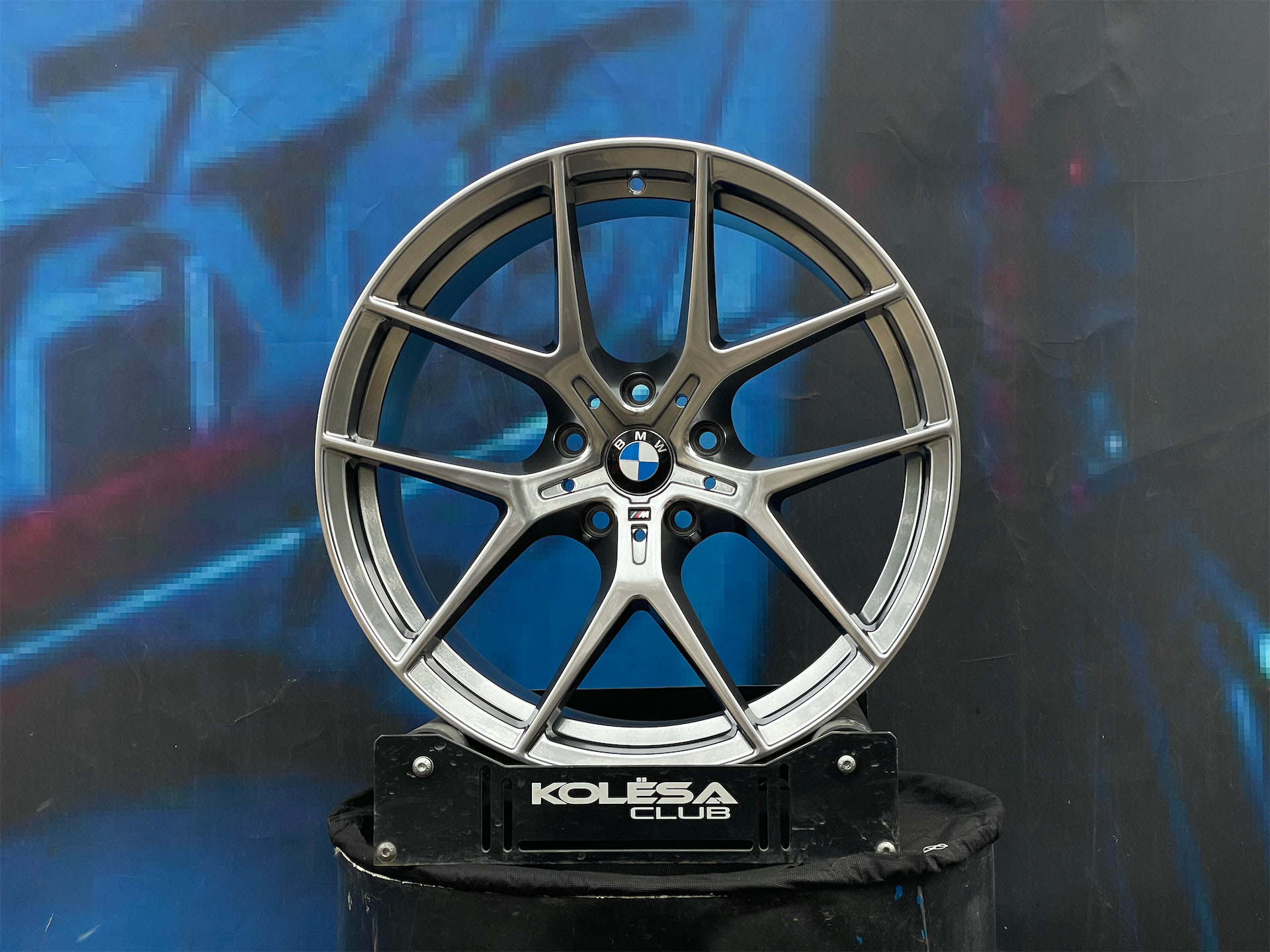 BW Wheels 554M 9,5j-19 5*120 ET40 d72,6 HB задние