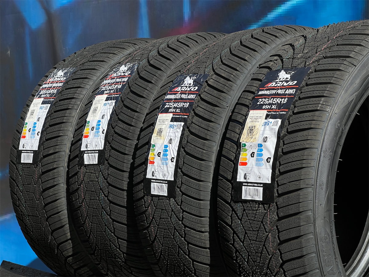 Комплект (4 шт) Arivo Winmaster ProX ARW3 225/45 R18 95H