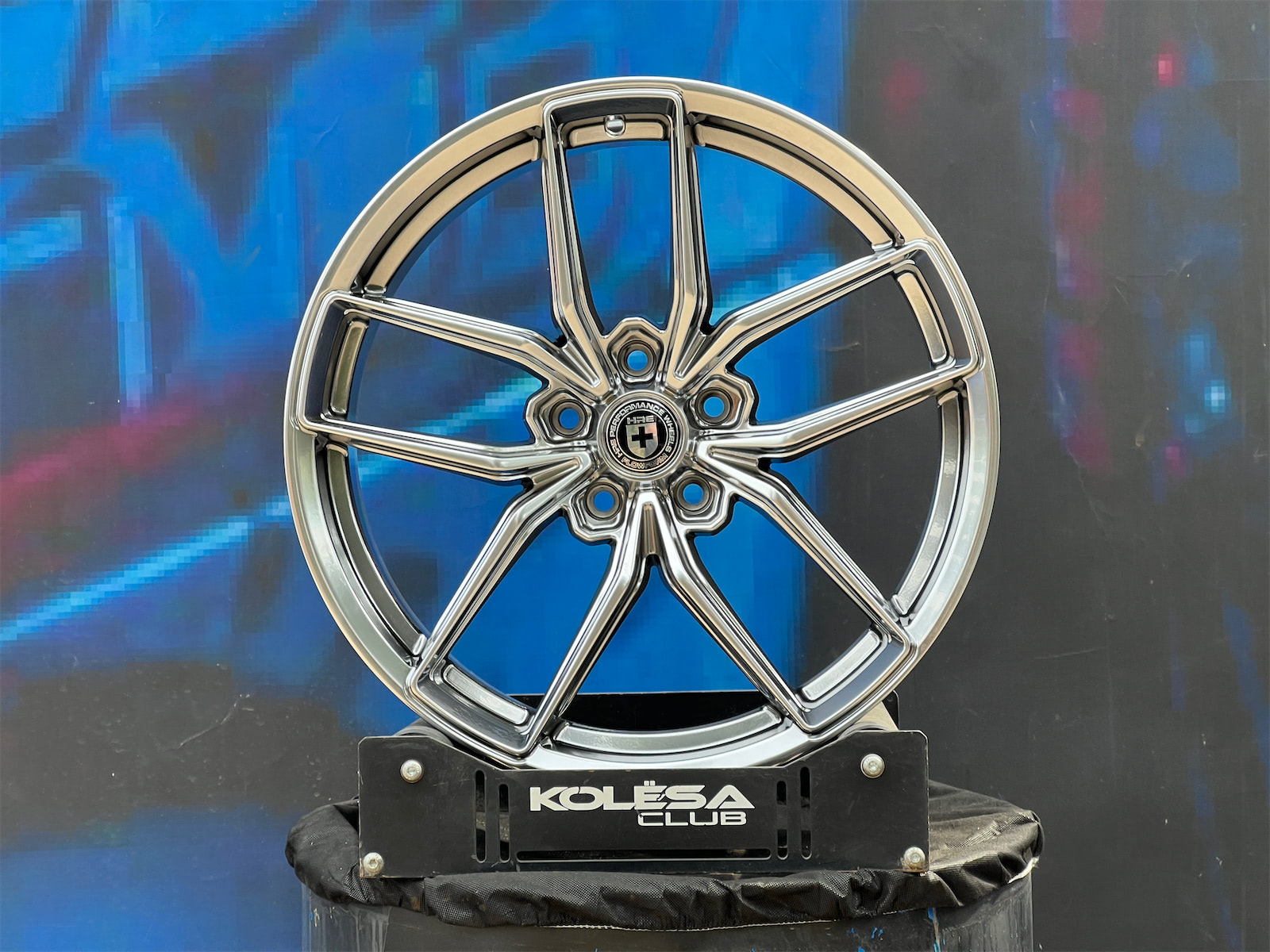 Комплект (4 шт) HRE Design FF21 7,5j-17 5*105 ET38 d56,6 HB