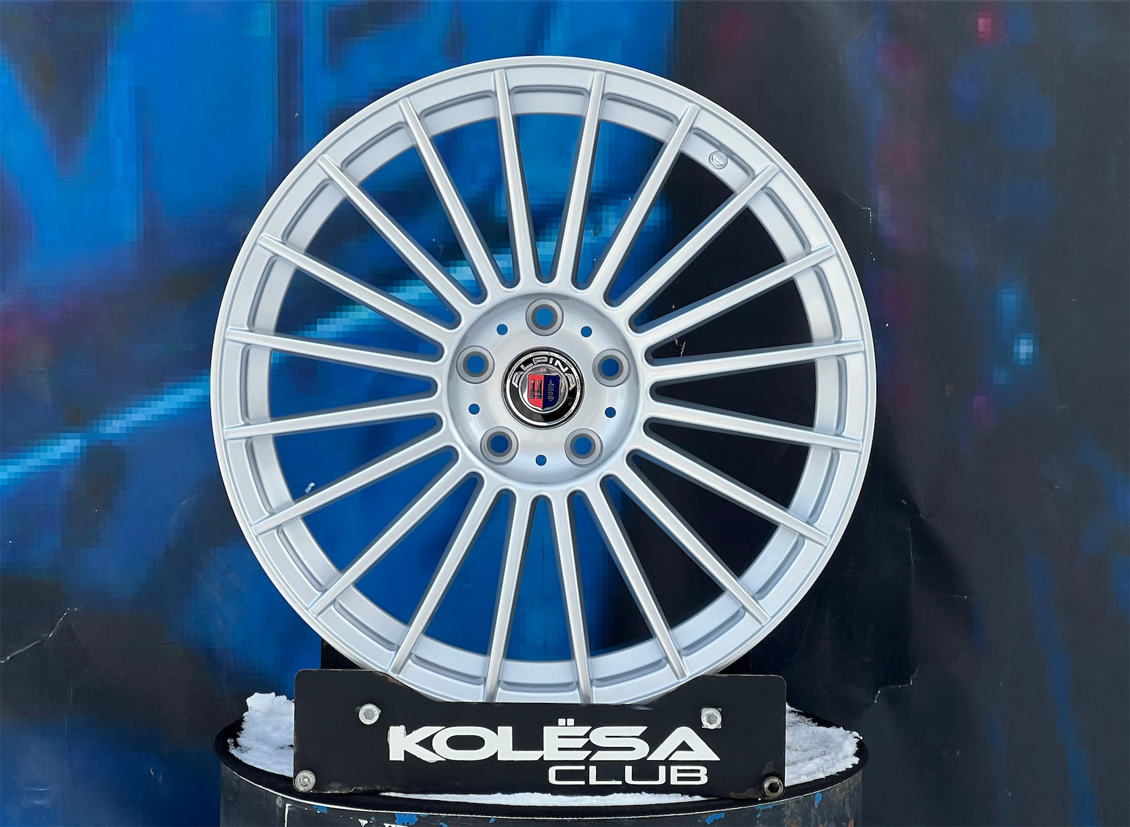 Комплект Alpina Design 7111 9,5j-20 5*120 et40 d72,6 и 8,5j-20 5*120 d72,6 S