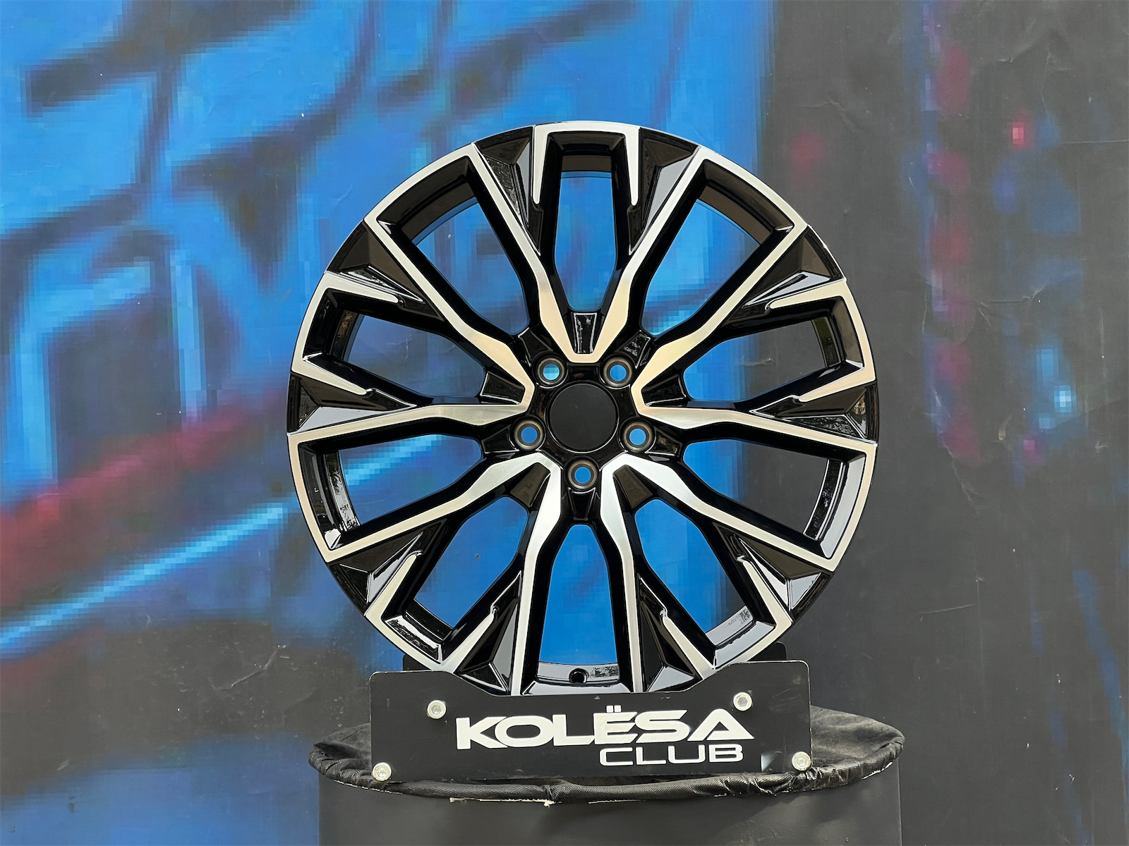 KC Wheels 3344 9j-20 5*108 ET43,5 d63,3 GBF
