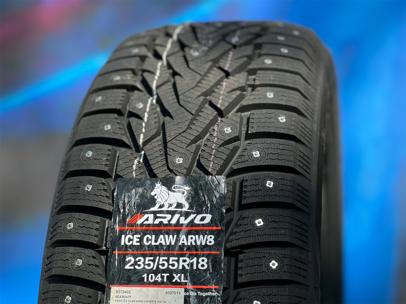 Arivo Ice Claw ARW8 235/55 R18 104T