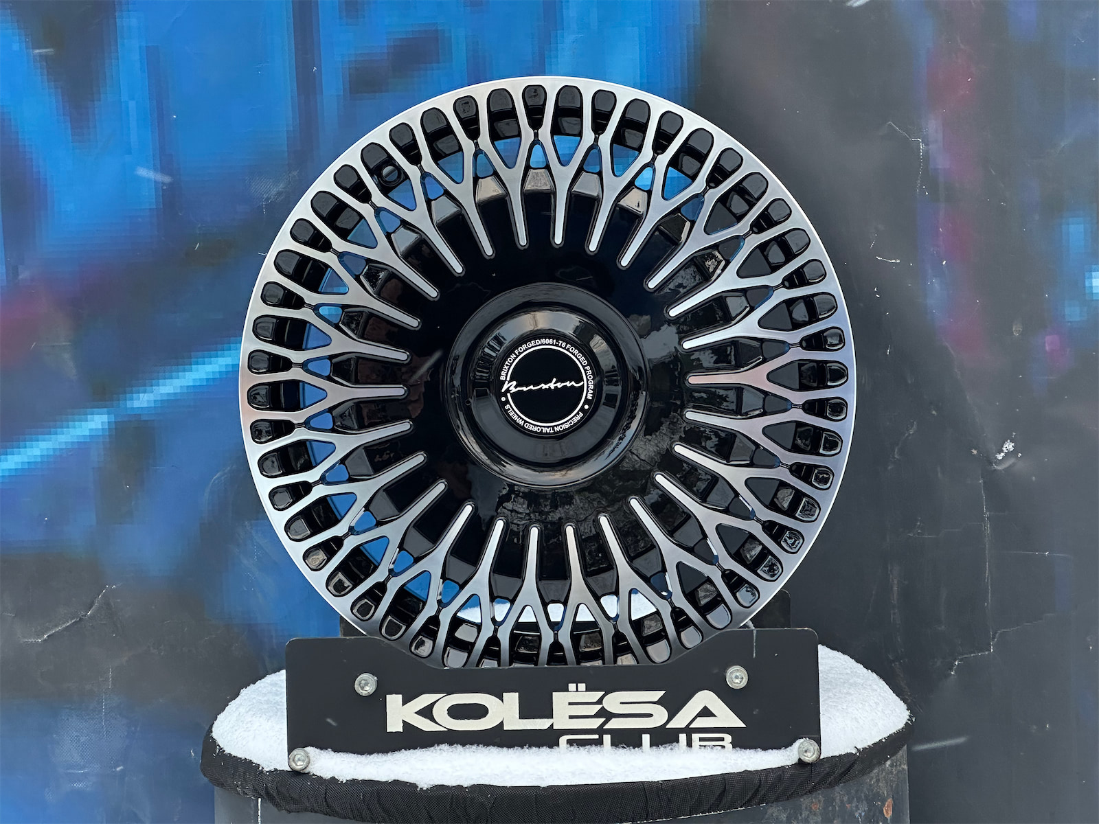 Комплект (4 шт) Brixton Design LX09 7,5j-17 4*108 ET29 d73,1 GBF