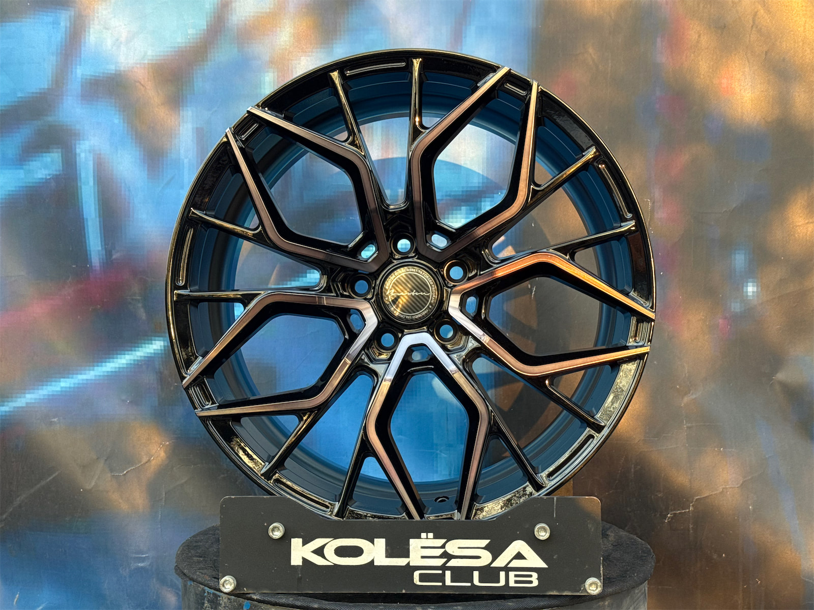 KC Wheels PF10 8j-19 5*114,3 ET35 d73,1 GBFL