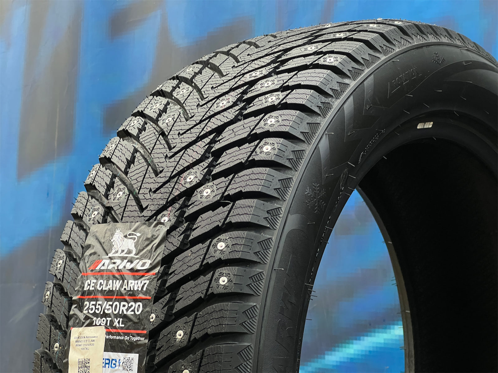 Комплект (4 шт) Arivo Ice Claw ARW7 255/50 R20 109T
