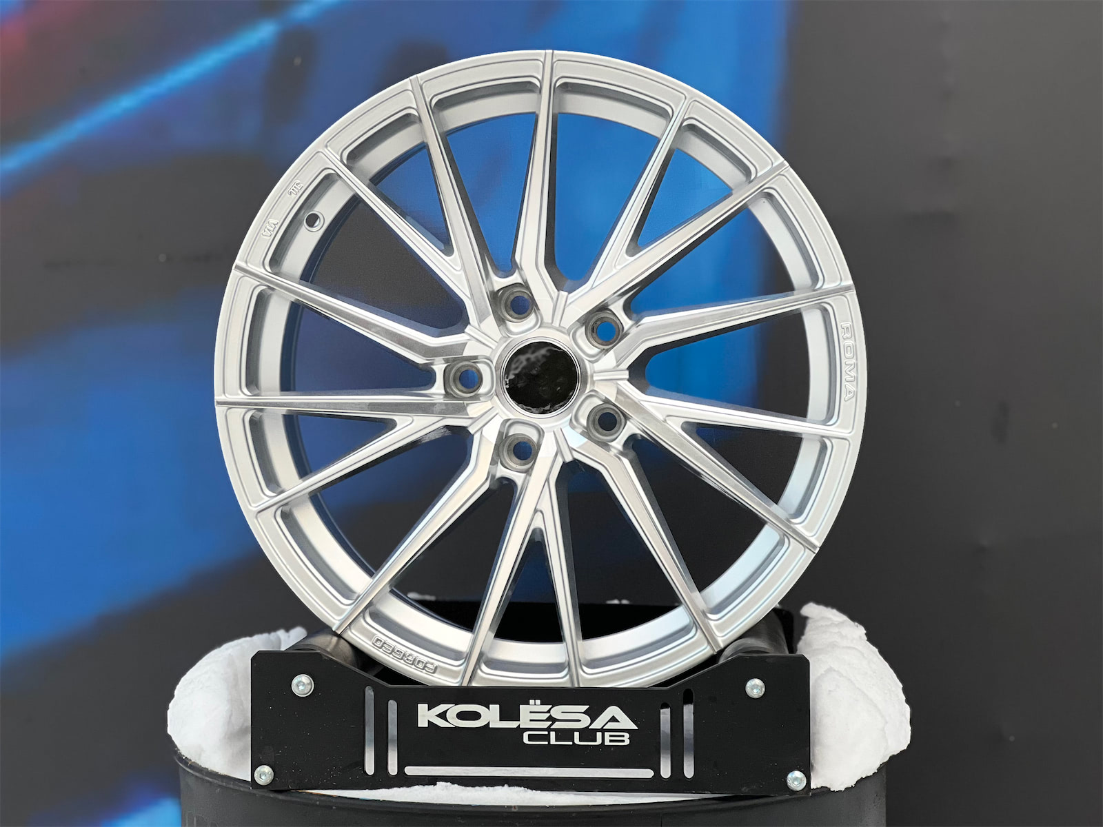 WH Wheels TF366 8j-18 5*120 ET35 d72,6 SMF