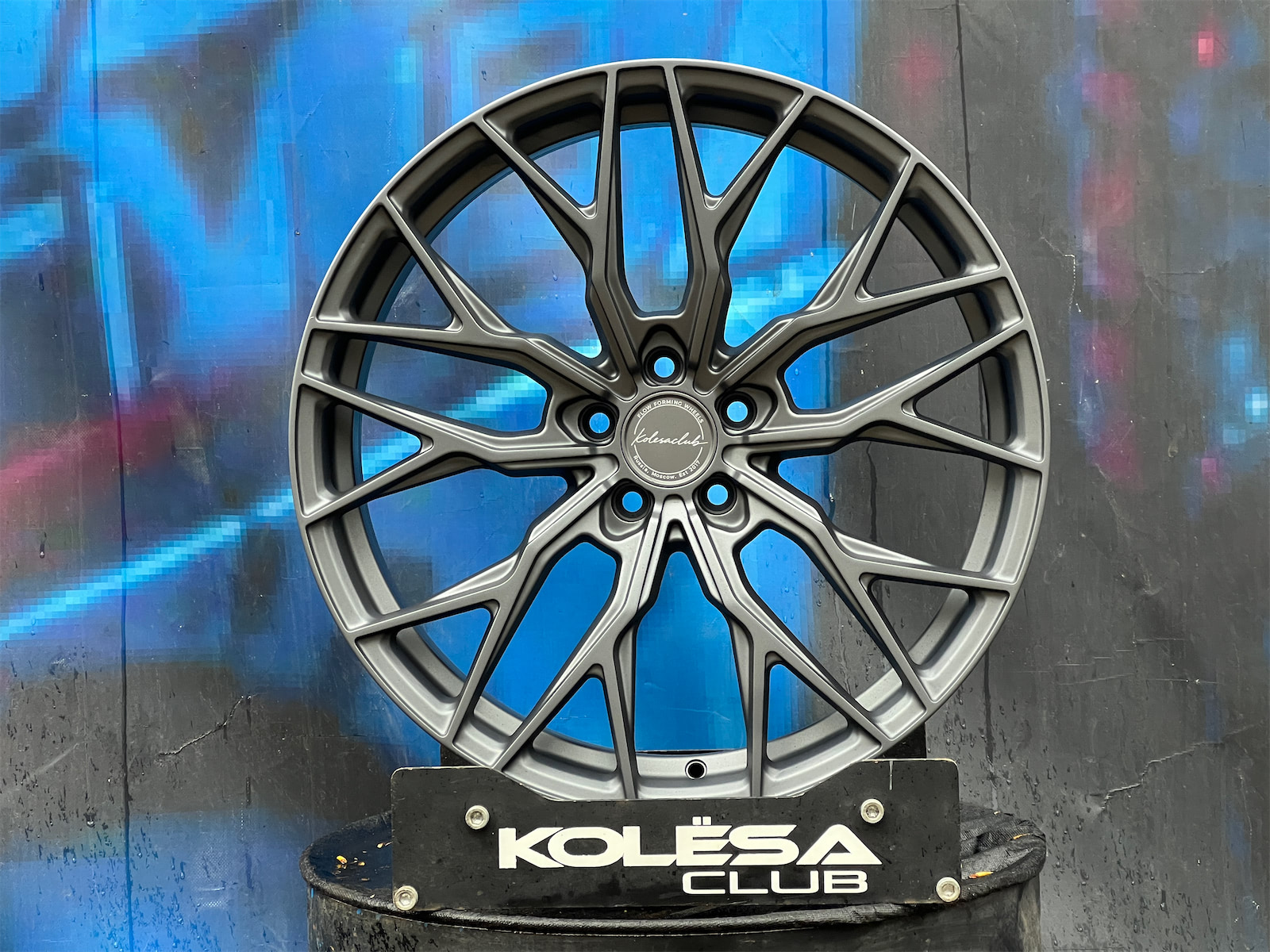 Комплект (4 шт) KC Wheels 266 8,5j-20 5*108 ET35 d63,3 MGM