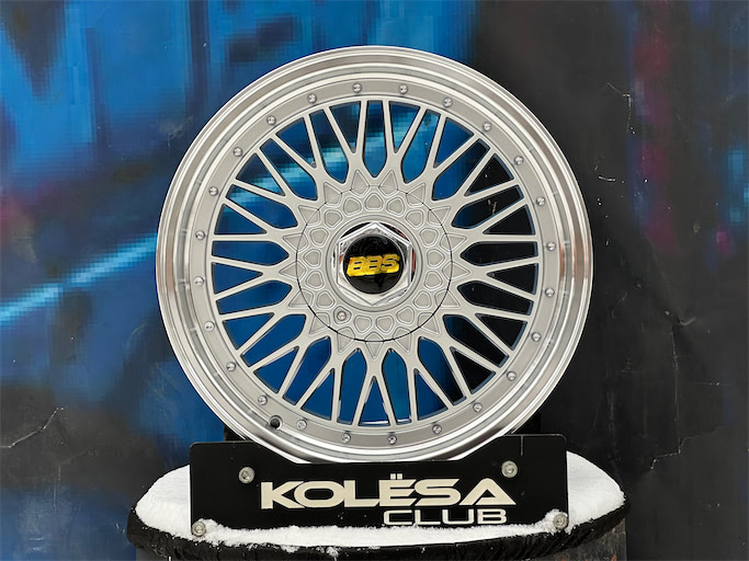 Комплект (4 шт) BBS Design RS 7,5j-17 4*114,3 ET38 d73,1 SML