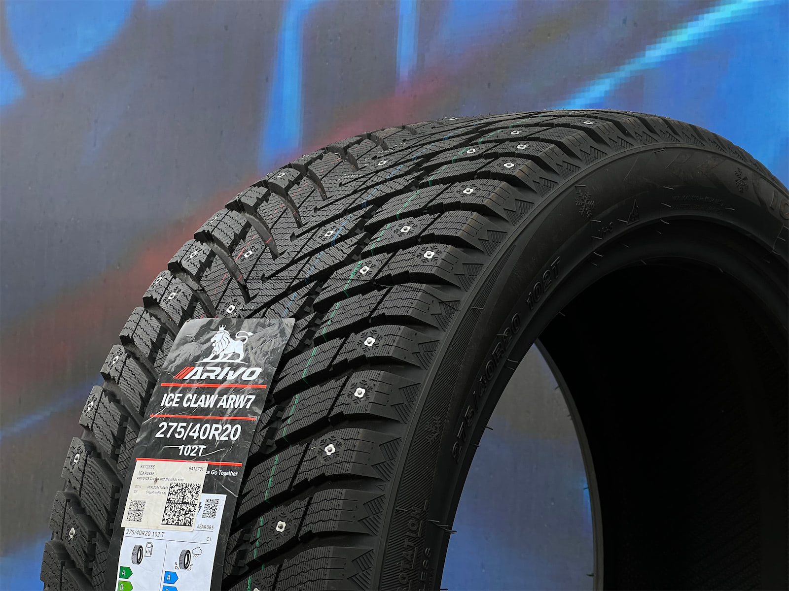 Arivo Ice Claw ARW7 275/40 R20 102T