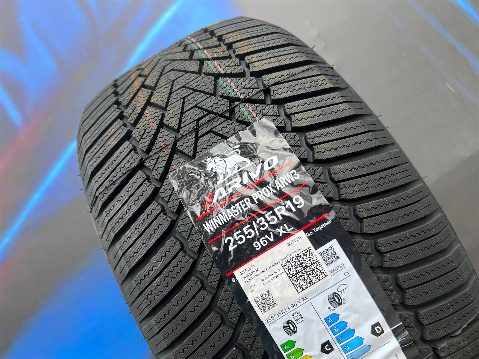 Комплект (4 шт) Arivo Winmaster ProX ARW3 255/35 R19 96V