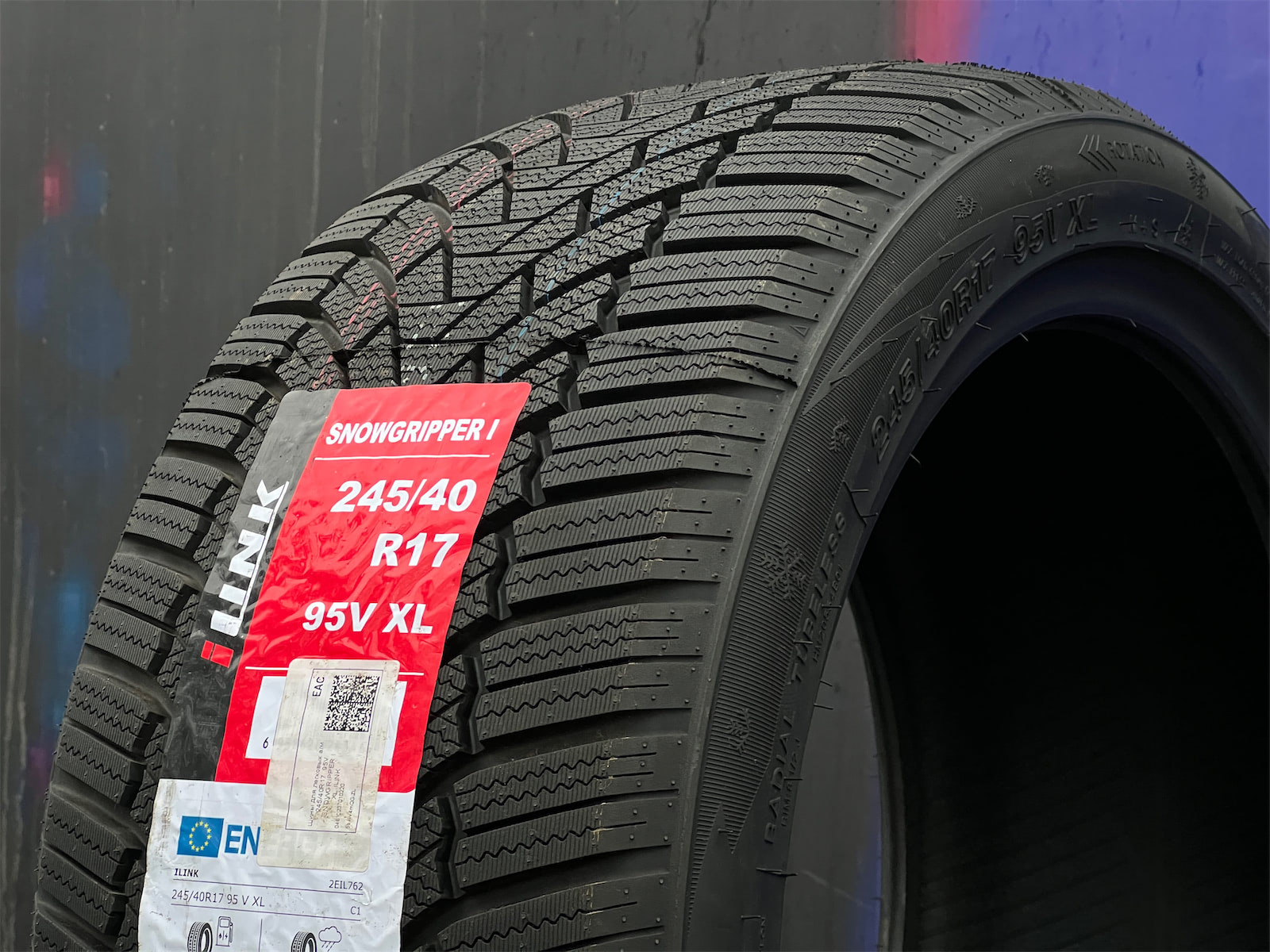 Комплект (4 шт) iLink SnowGripper I 245/40 R17 95V