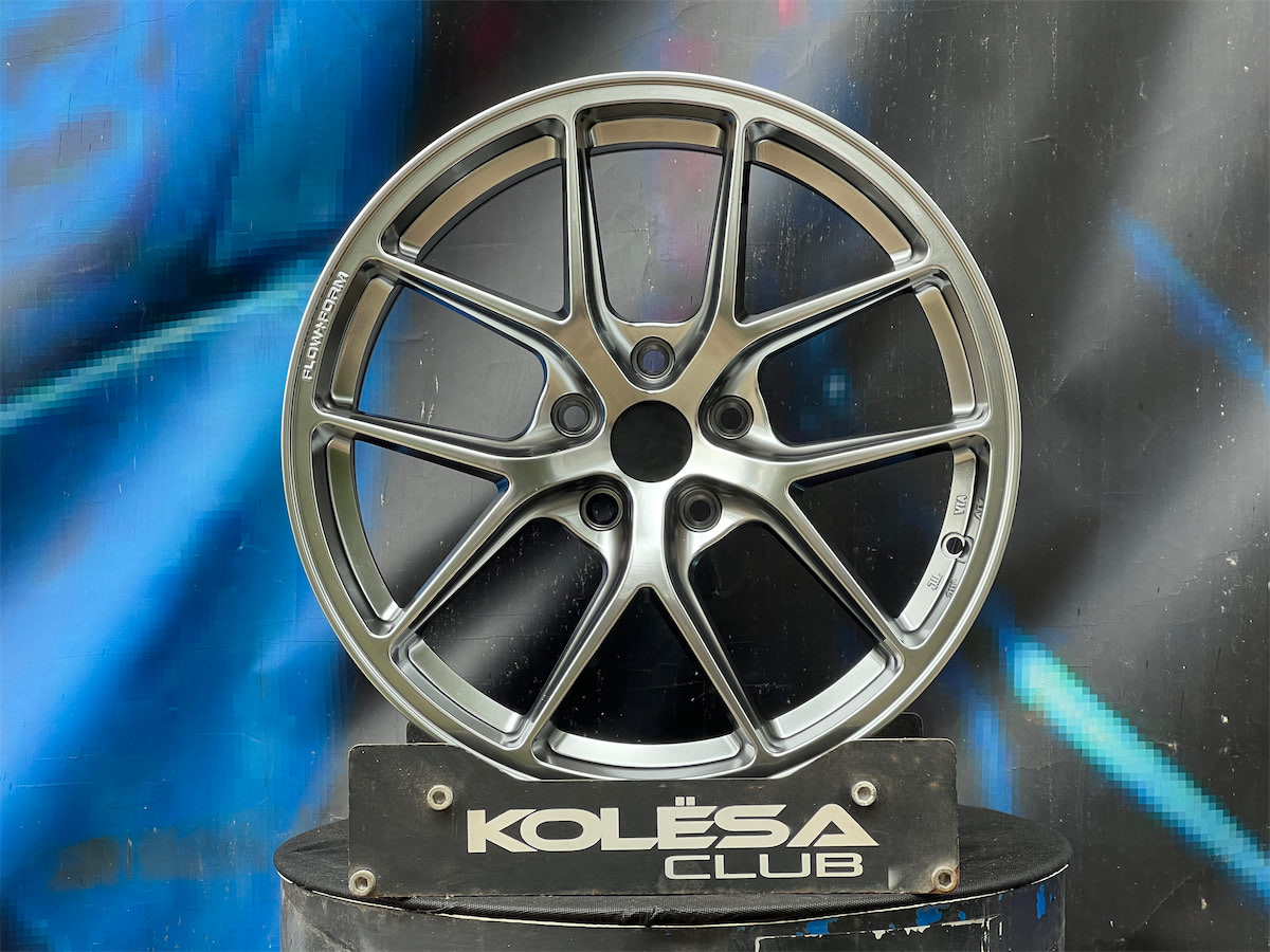 Koko Wheels FF012 7,5j-17 5*108 ET38 d73,1 TS
