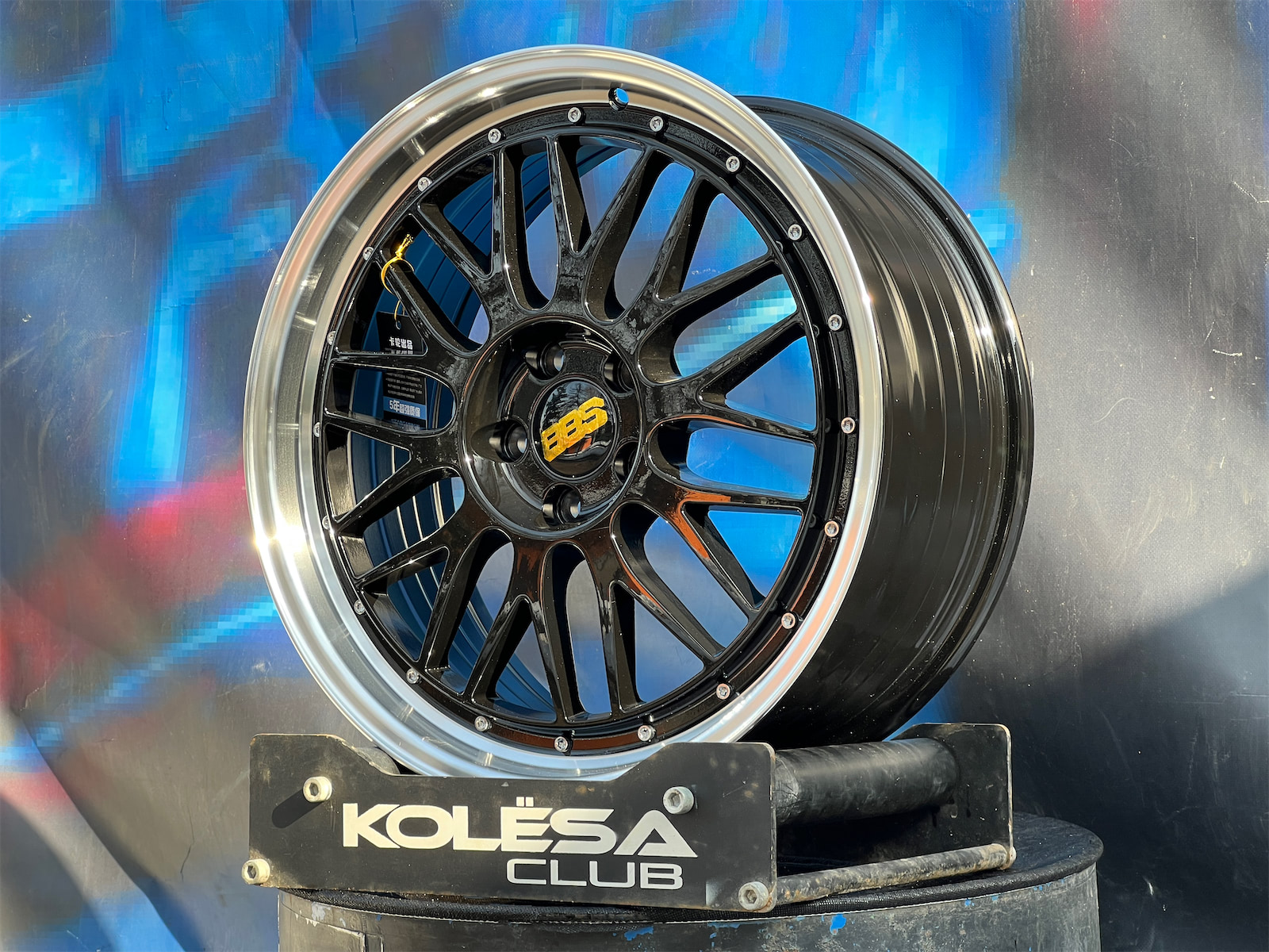 KC Wheels LM 8j-18 5*105 ET40 d56,6 BML