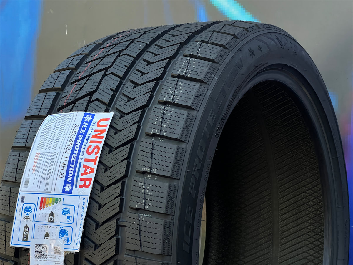 Комплект (4 шт) Unistar Ice Protection 325/35 R22 114H