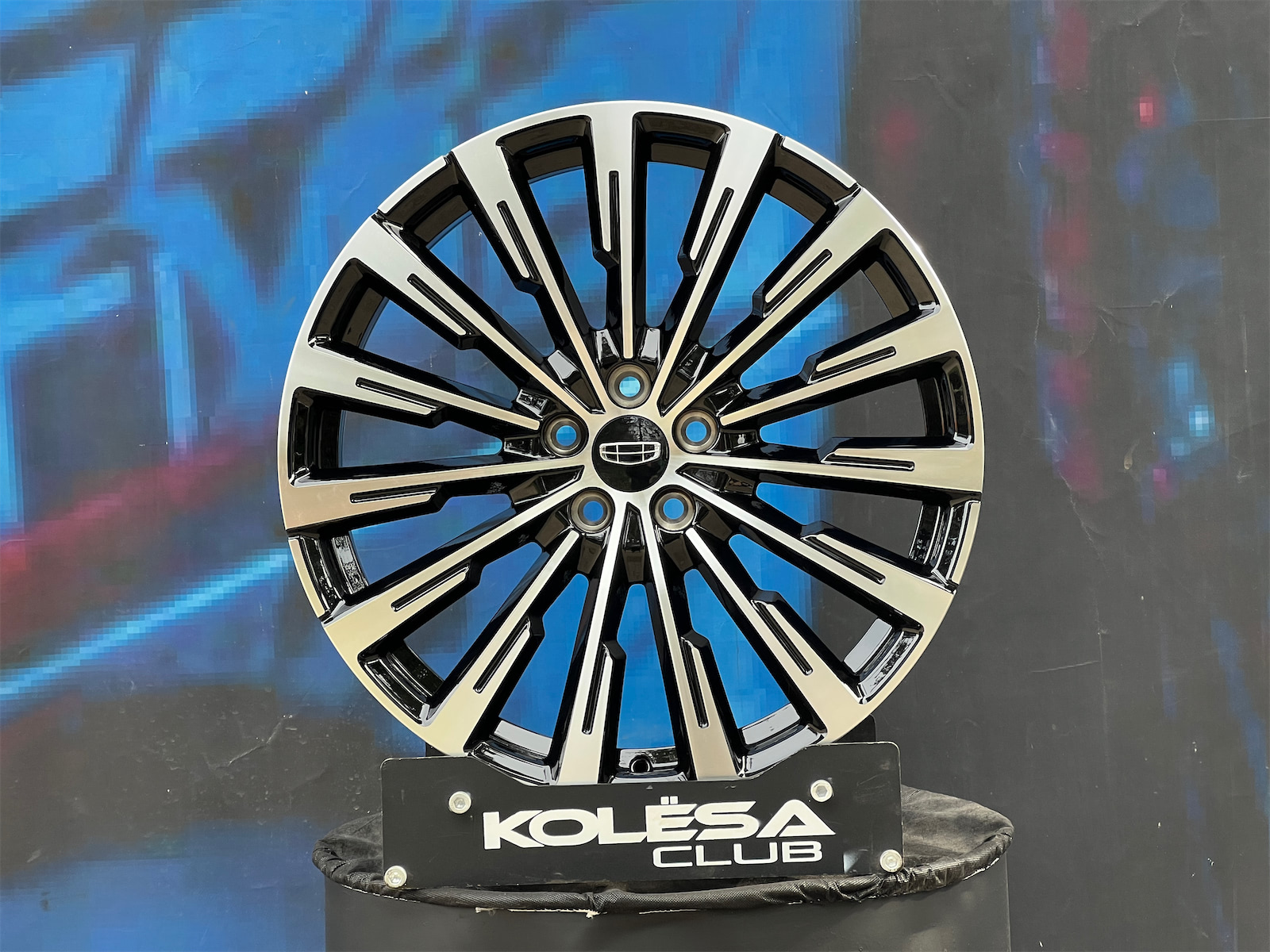 KC Wheels 3360 8j-20 5*108 ET52 d63,3 GBF