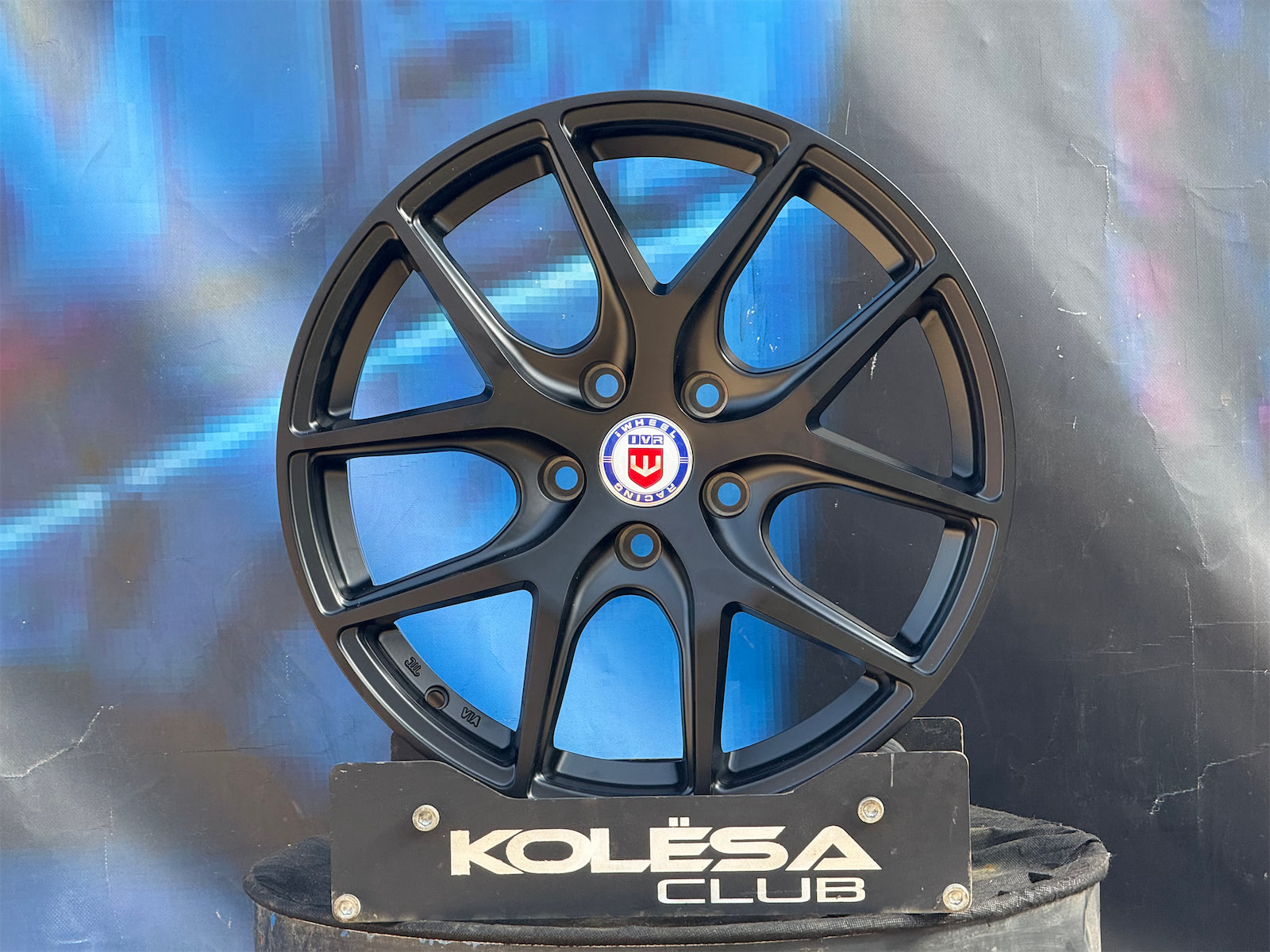 Комплект (4 шт) HRE Design P101 7,5j-17 5*112 ET35 d66,6 MB