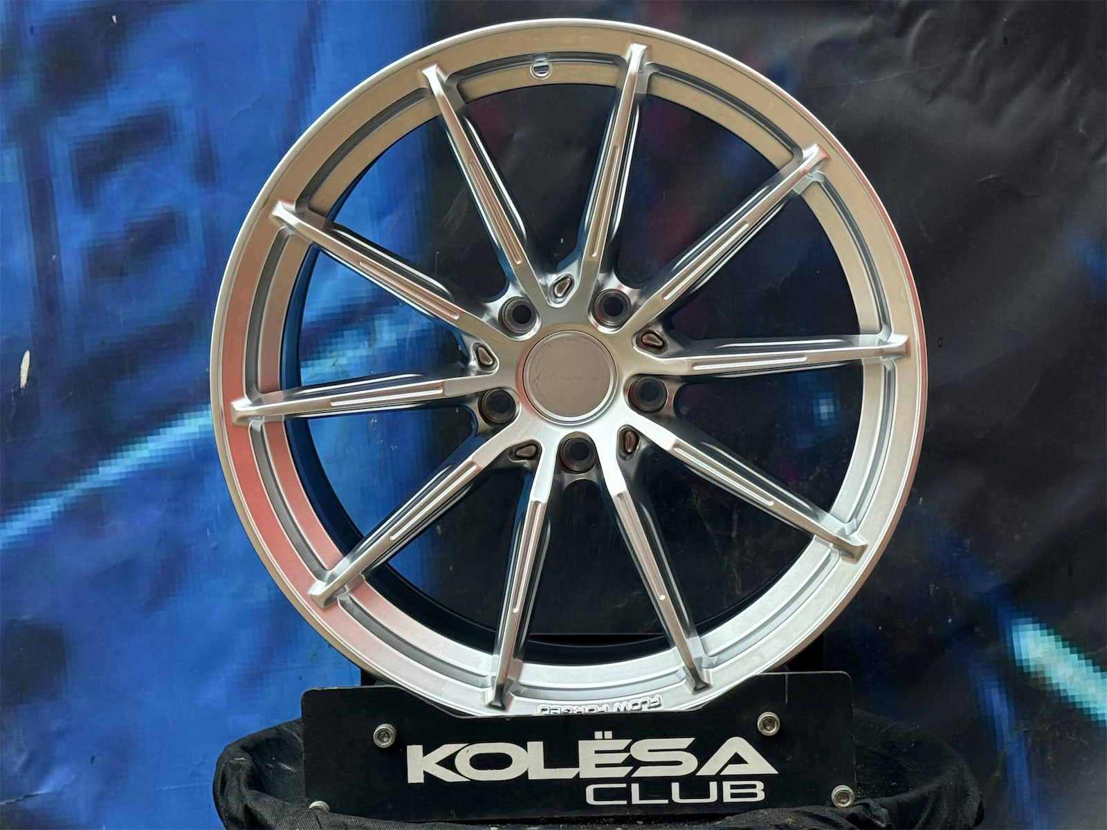 KC Wheels FA834 8,5j-19 5*120 ET35 d72,6 HS передние