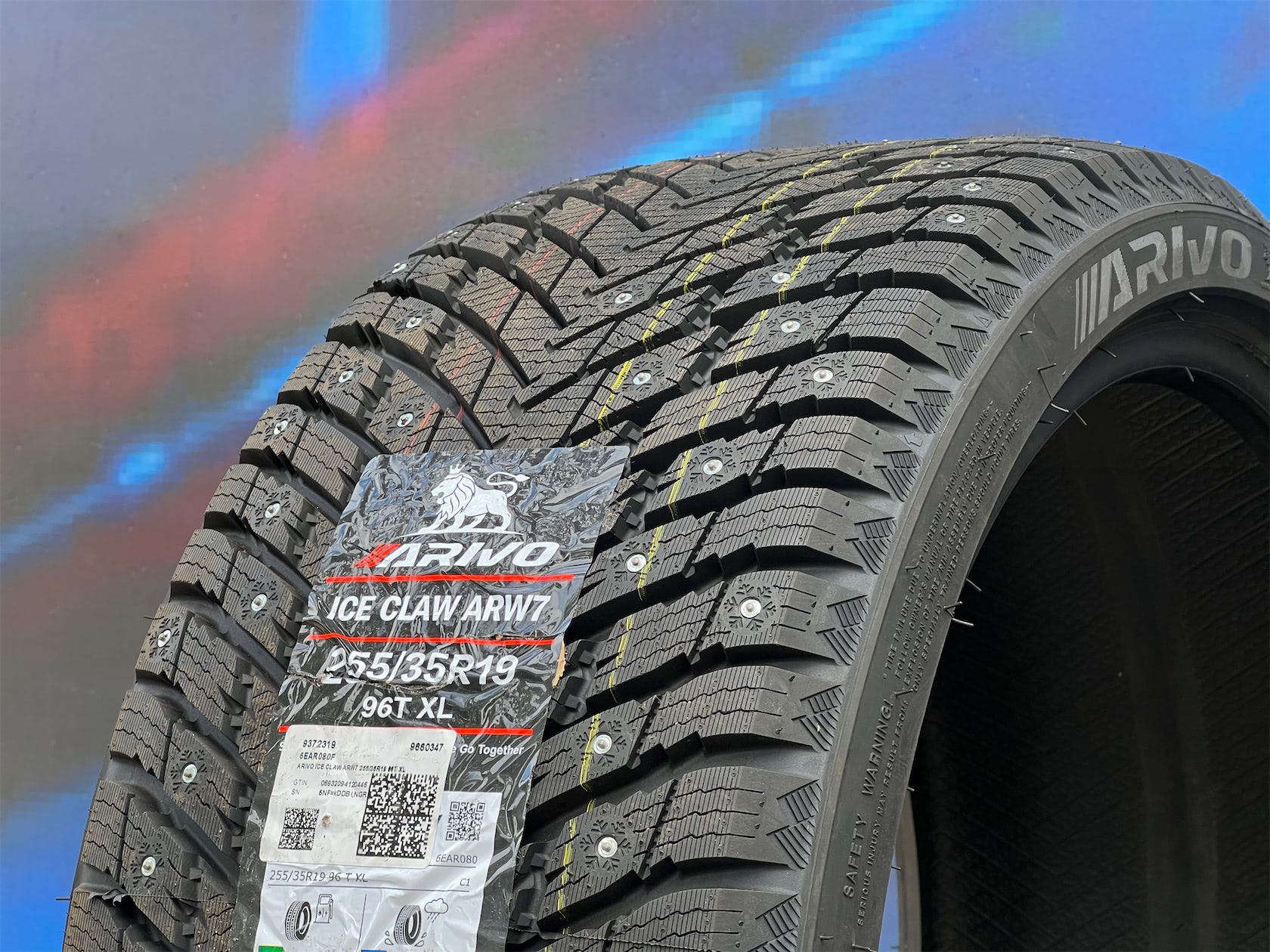 Arivo Ice Claw ARW7 255/35 R19 96T