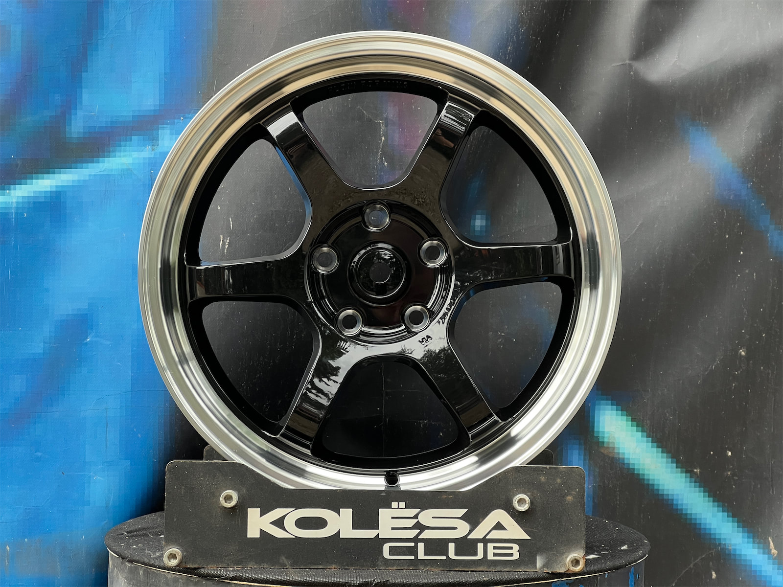 Комплект (4 шт) RGW G12FF 7,5j-17 5*114,3 ET38 d73,1 GBFL+LP