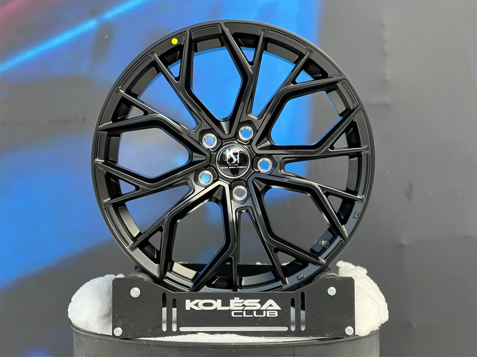 KoKo Wheels SL558 8,5j-19 5*112 ET40 d66,6 MB передние