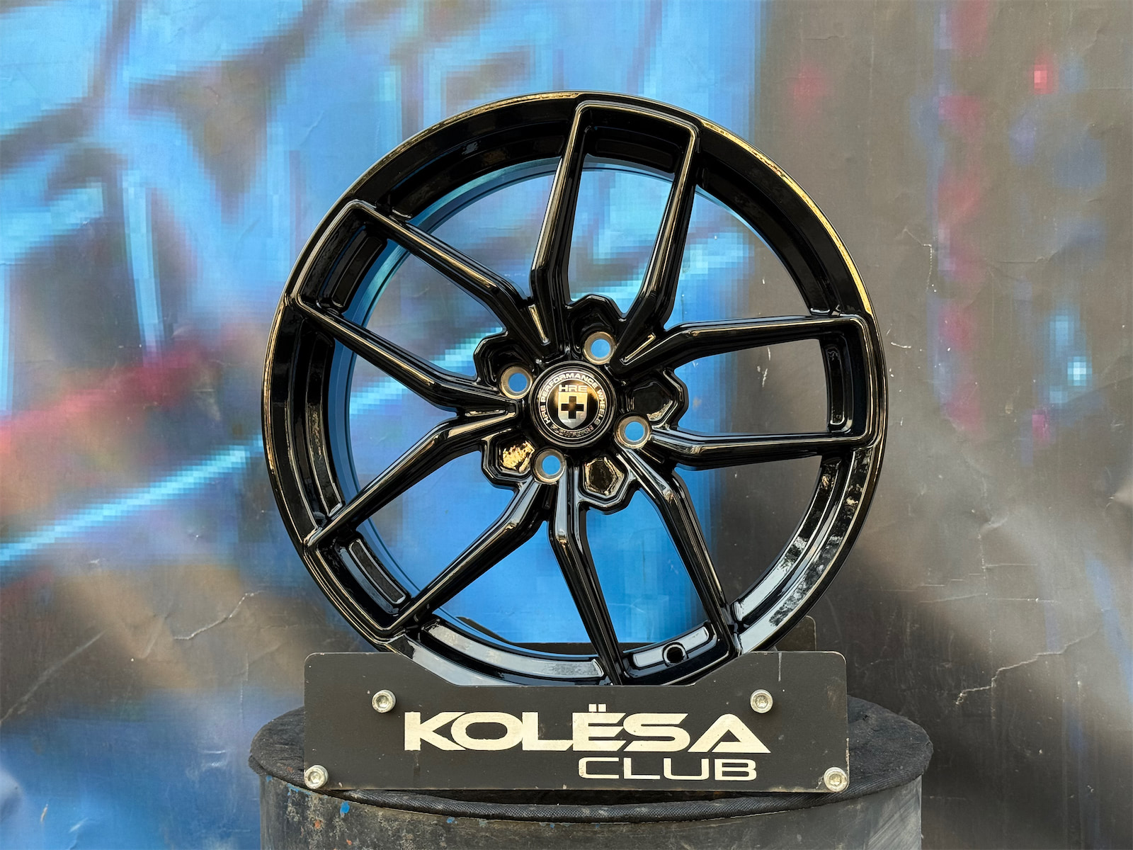 KC Wheels FF21 7,5j-17 4*100 ET38 d73,1 MB