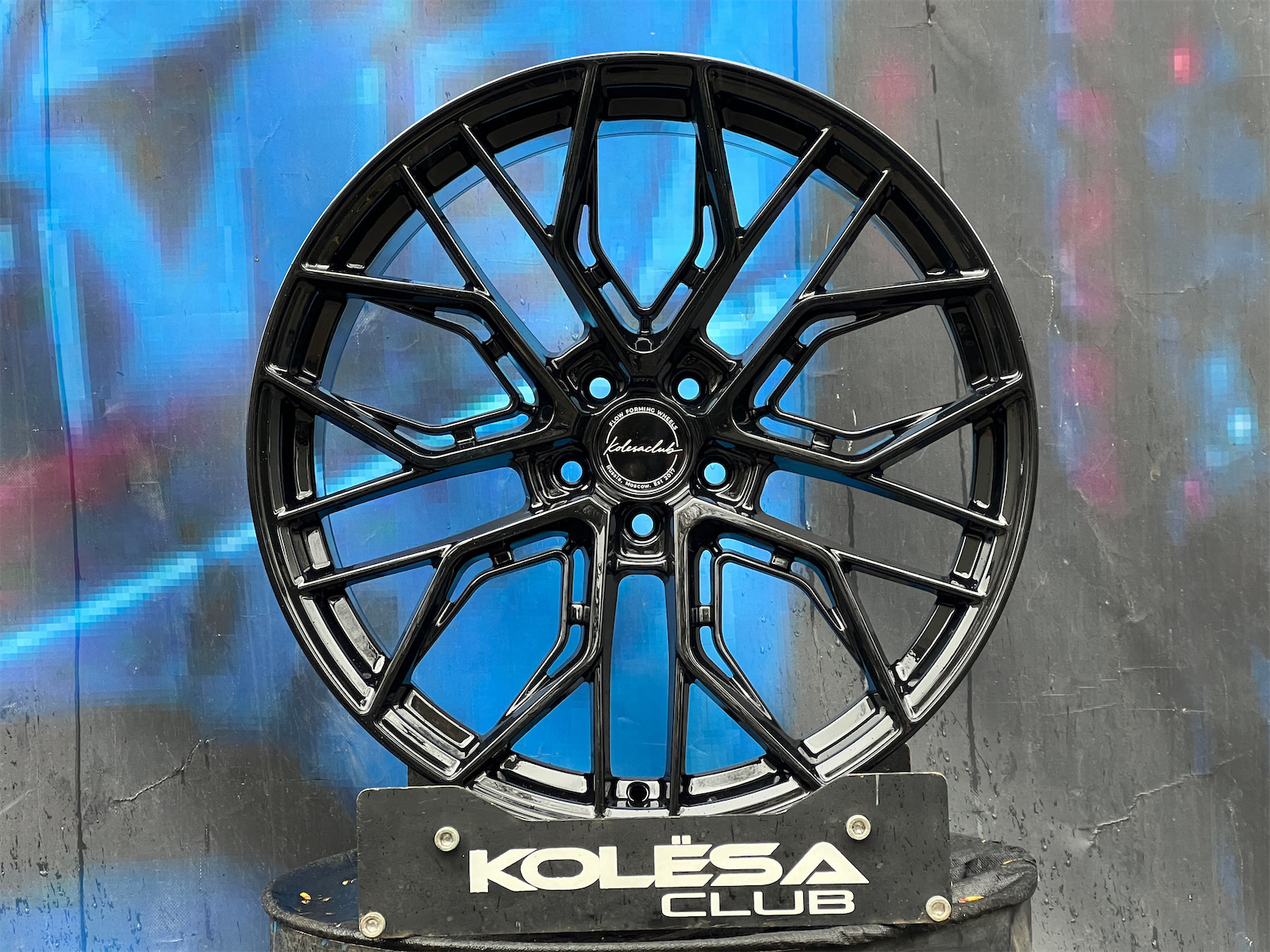 Комплект (4 шт) KC Wheels 981 9j-20 5*108 ET33 d63,3 GB