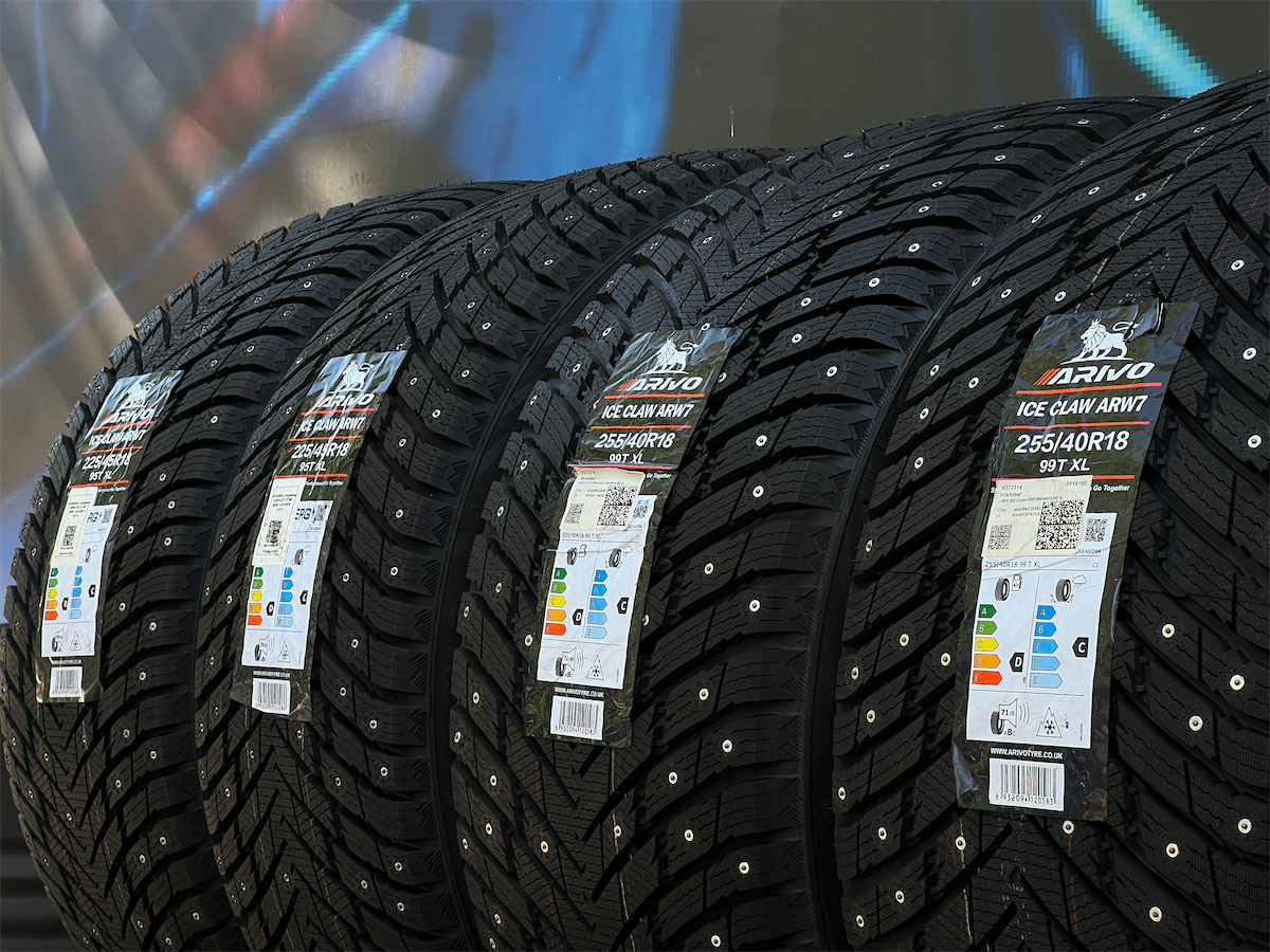 Комплект разноширокий Arivo Ice Claw ARW7 225/45 R18 и 255/40 R18