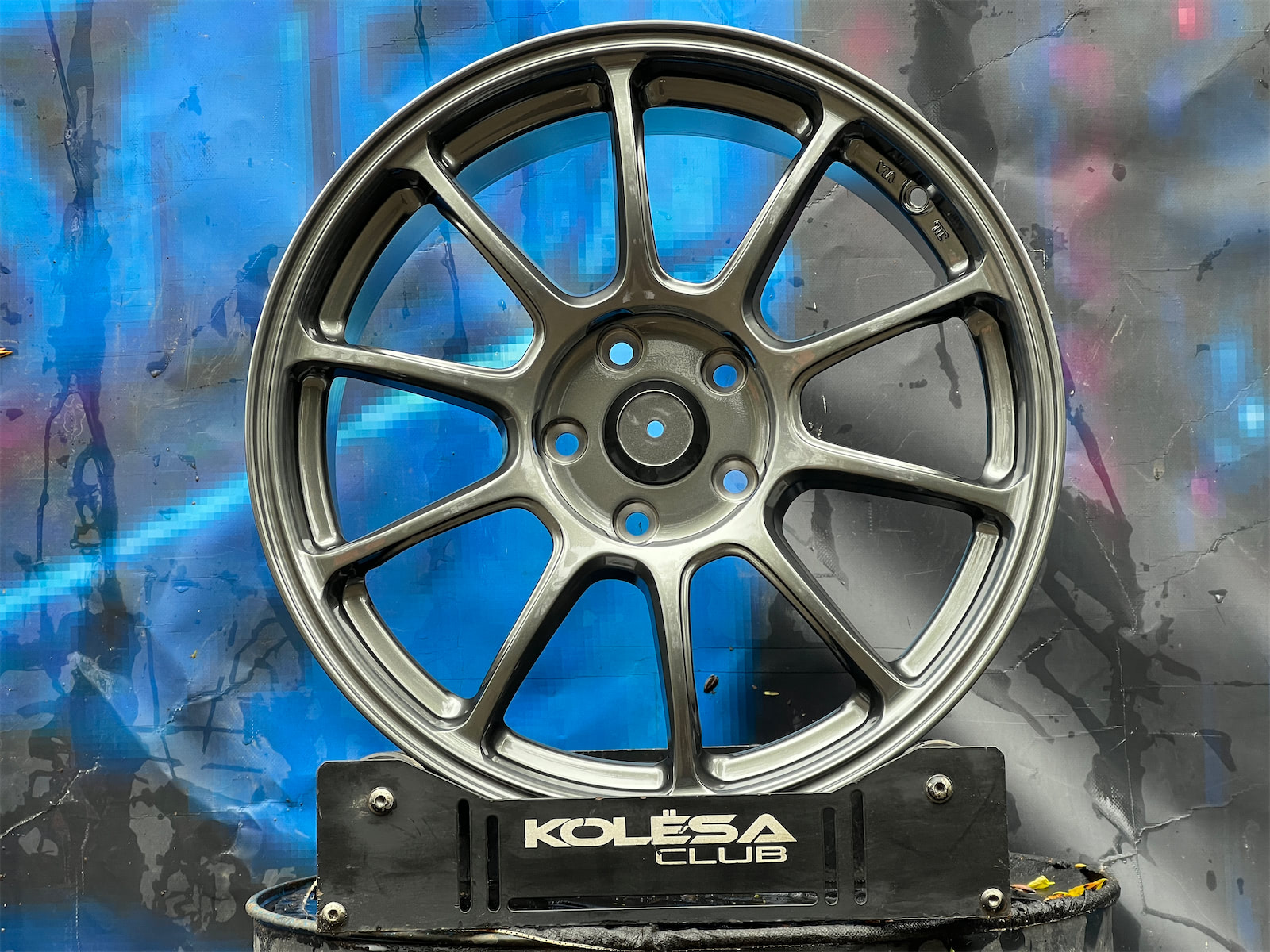 Sakura Wheels SH7082 8,5j-18 5*114,3 ET35 d73,1 DGM
