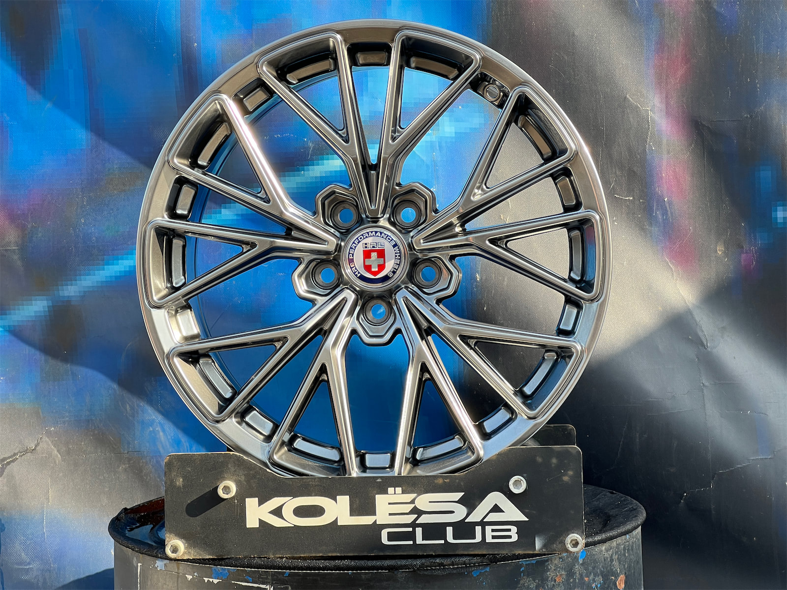 KC Wheels FF28 7,5j-17 5*105 ET38 d56,6 HB