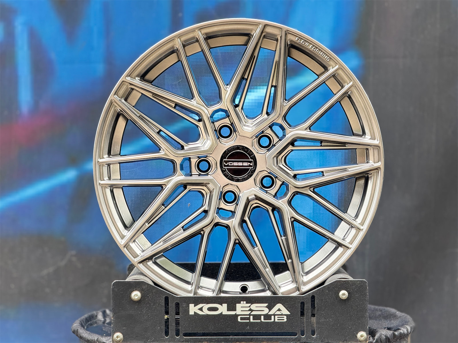 Комплект (4 шт) Vossen Design HF7 8,5j-18 5*114,3 ET35 d73,1 HB