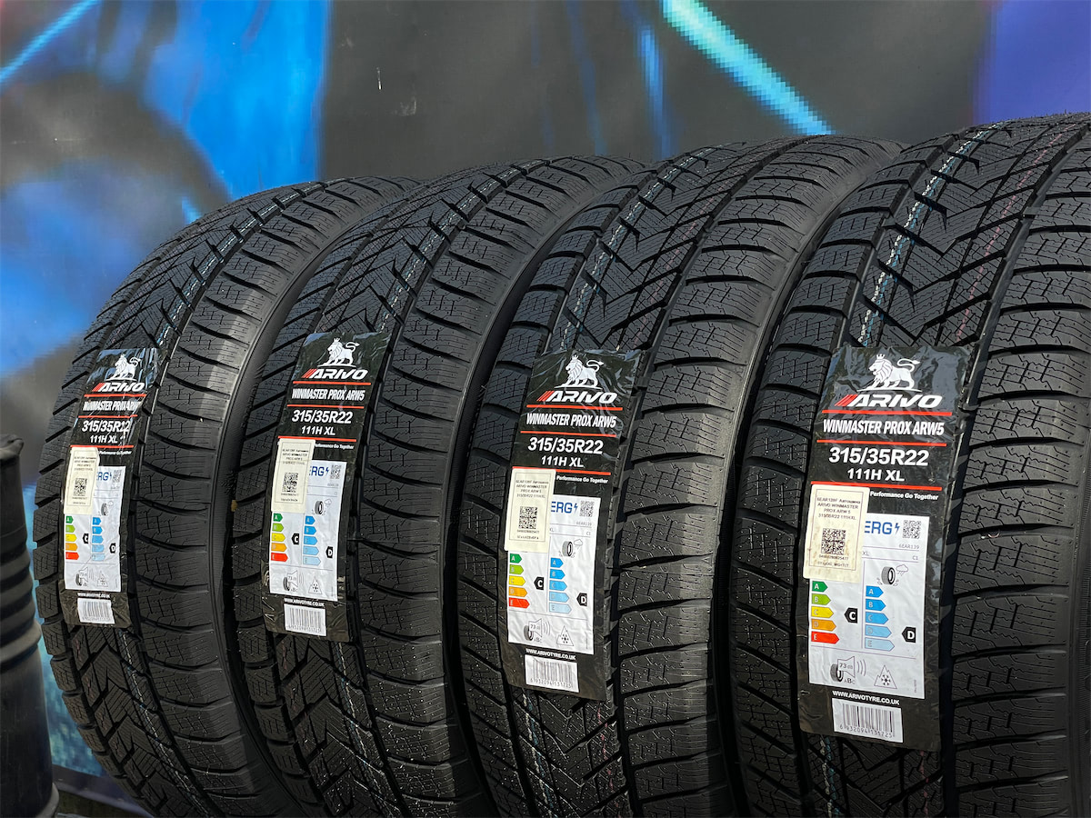 Комплект (4 шт) Arivo Winmaster ProX ARW5 315/35 R22 111H