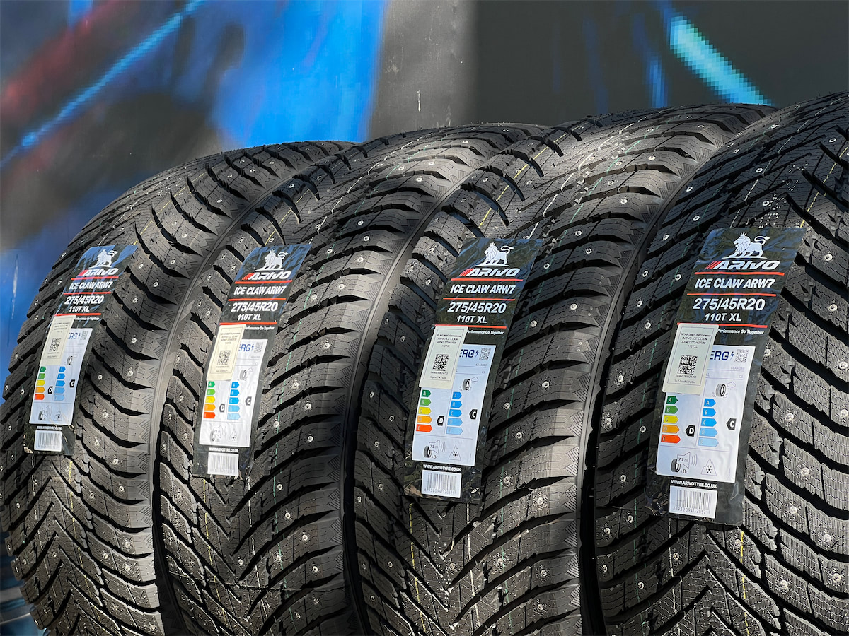 Комплект (4 шт) Arivo Ice Claw ARW7 275/45 R20 110T