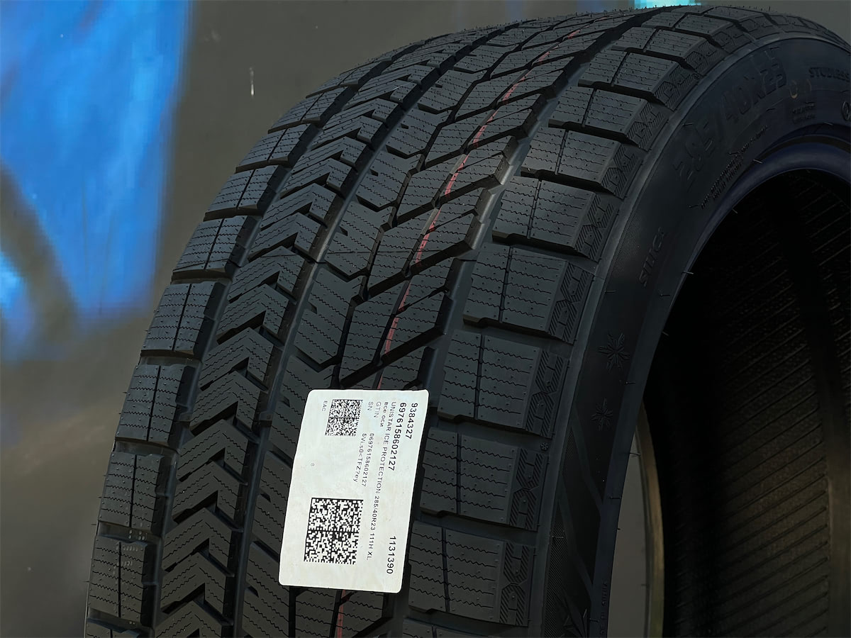 Комплект (4 шт) Unistar Ice Protection 285/40 R23 111H