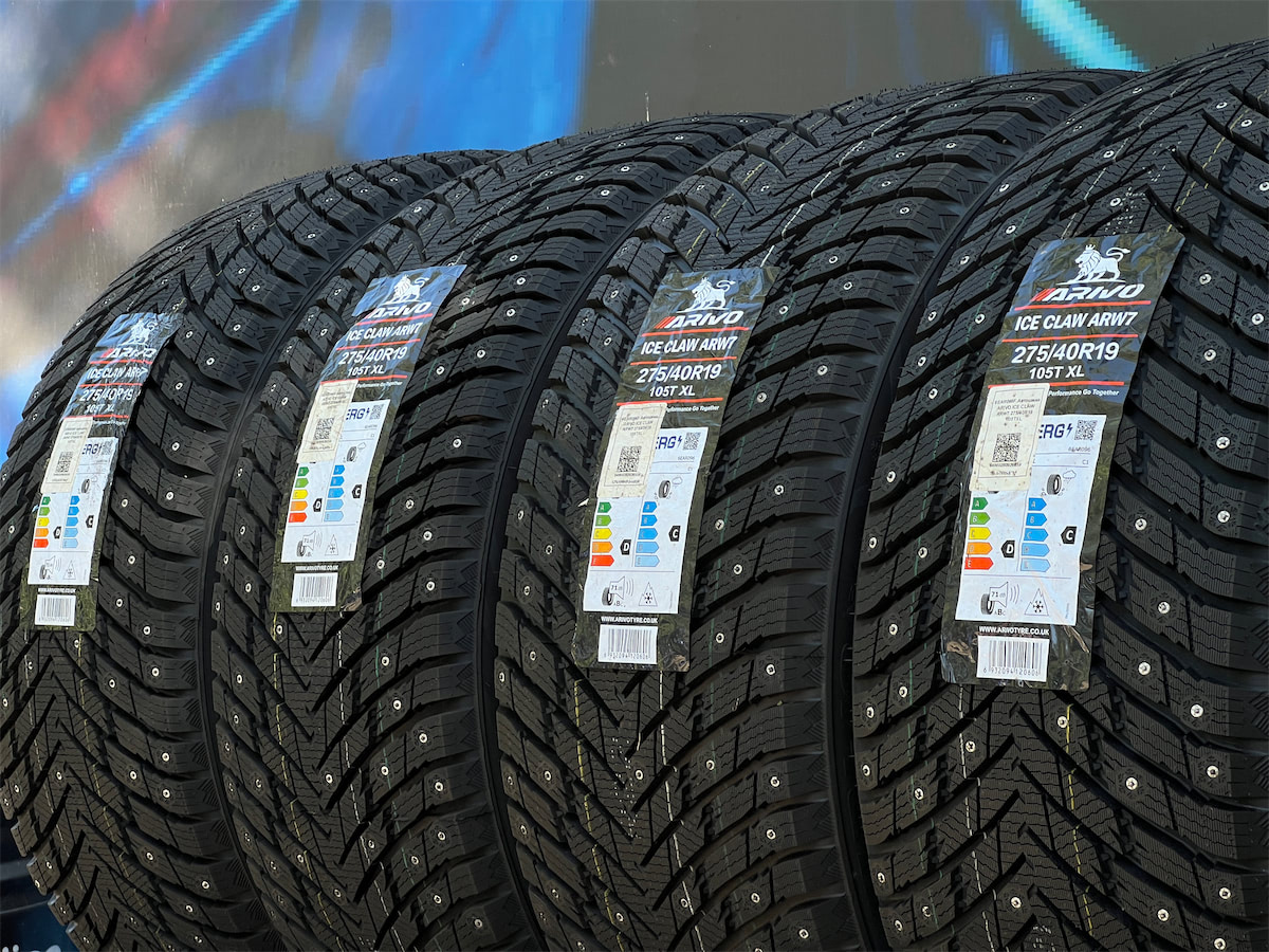 Комплект (4 шт) Arivo Ice Claw ARW7 275/40 R19 105T