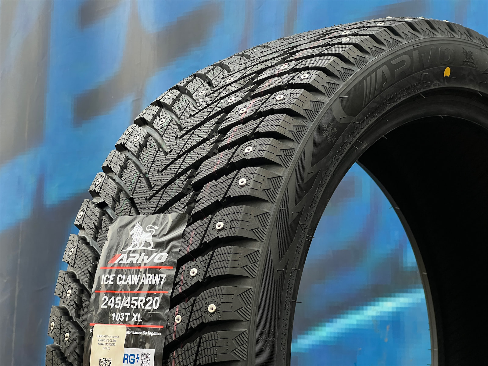 Комплект (4 шт) Arivo Ice Claw ARW7 245/45 R20 103T