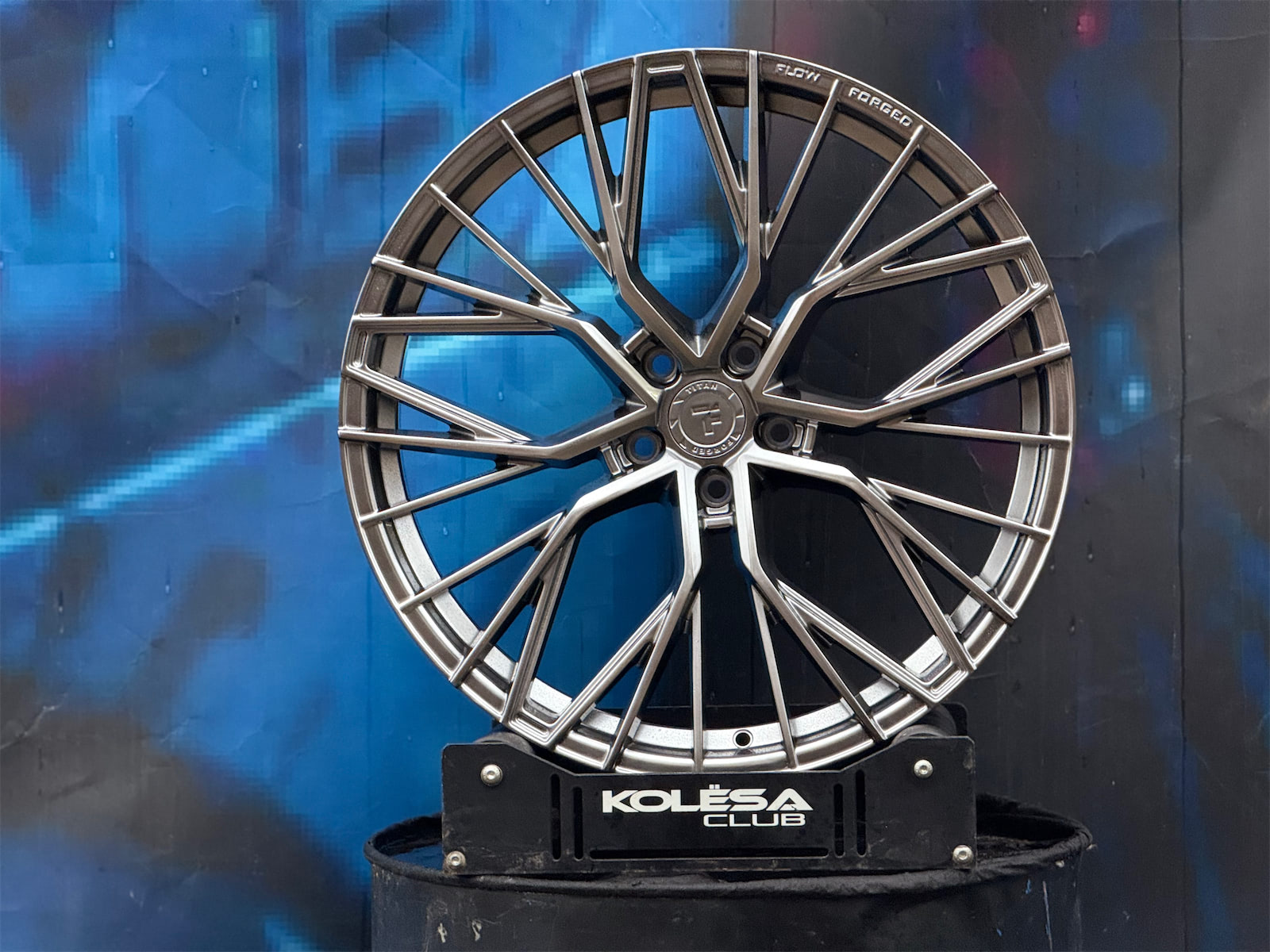 Titan Forged FA829 8,5j-19 5*114,3 ET38 d73,1 HB