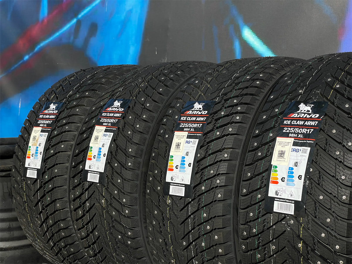 Комплект (4 шт) Arivo Ice Claw ARW7 225/50 R17 98H