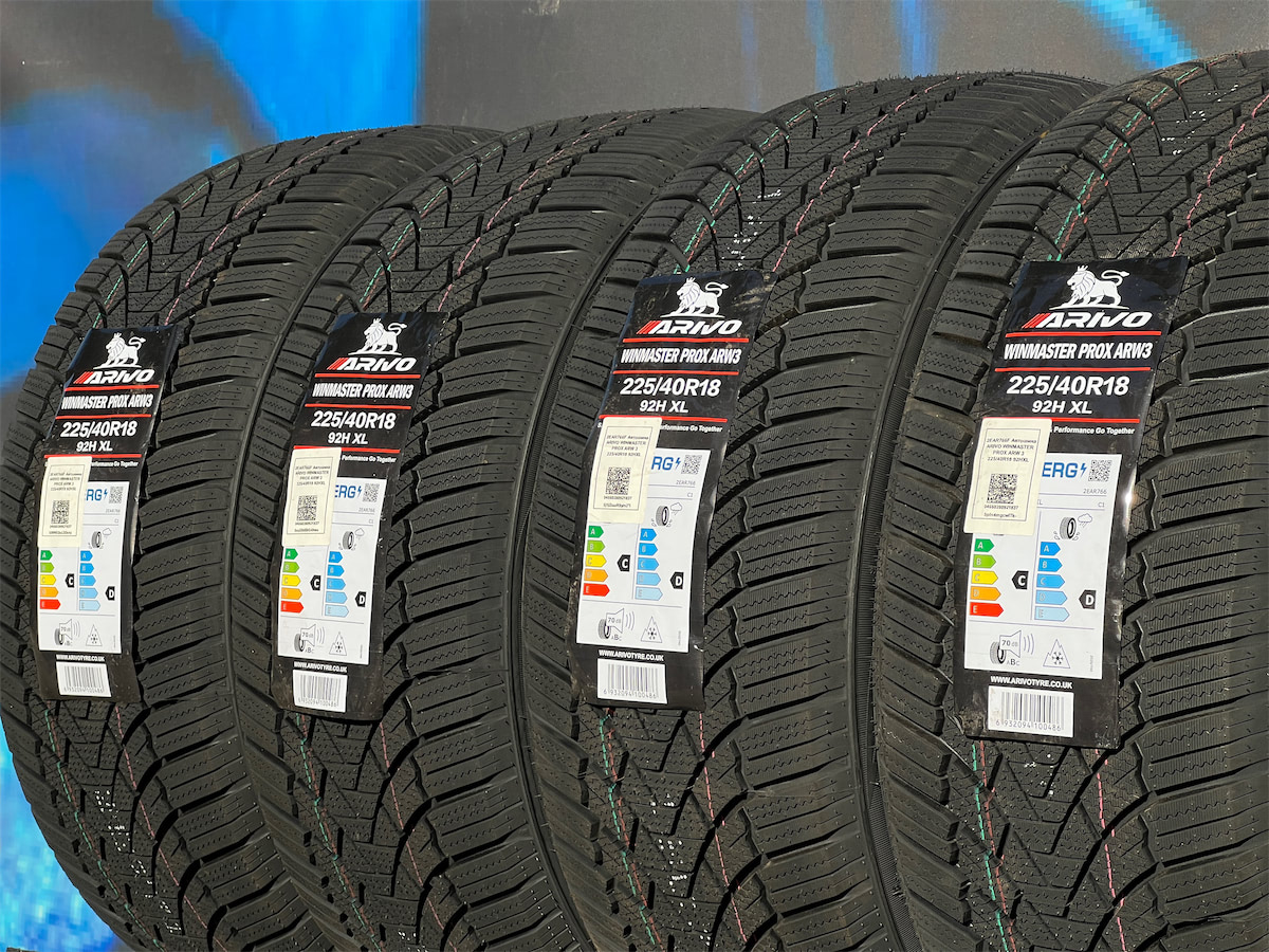 Комплект (4 шт) Arivo Winmaster ProX ARW3 225/40 R18 92H