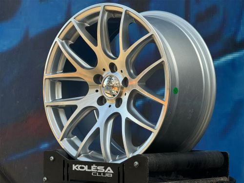 Комплект 3sdm Design D001 9j-20 5*120 et22 d74,1 и 10,5j-20 5*120 d74,1 SF