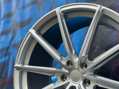 Комплект KC Wheels ART768 9,5j-21 5*112 et30 d66,6 и 10,5j-21 5*112 d66,6 FBS