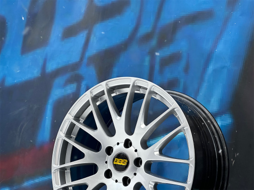 BBS Design RN 7,5j-18 5*114,3 ET42 d73,1 HS