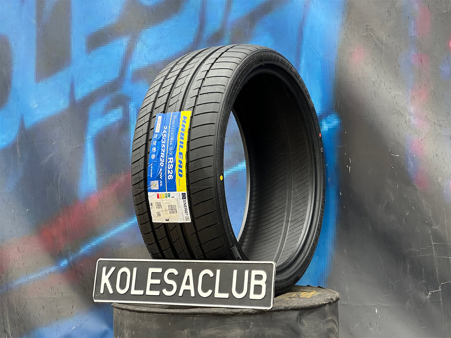 Habilead RS26 245/35 R20 95W